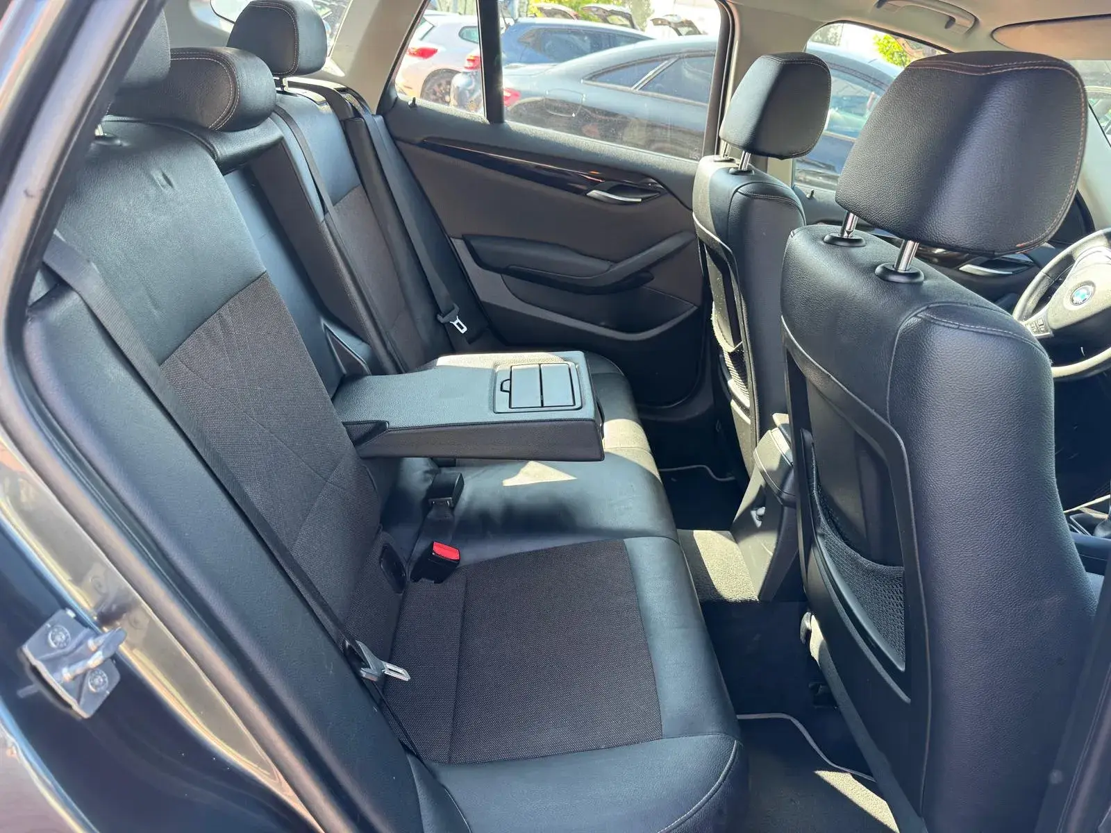 BMW X1 16 d sDrive xLine 12