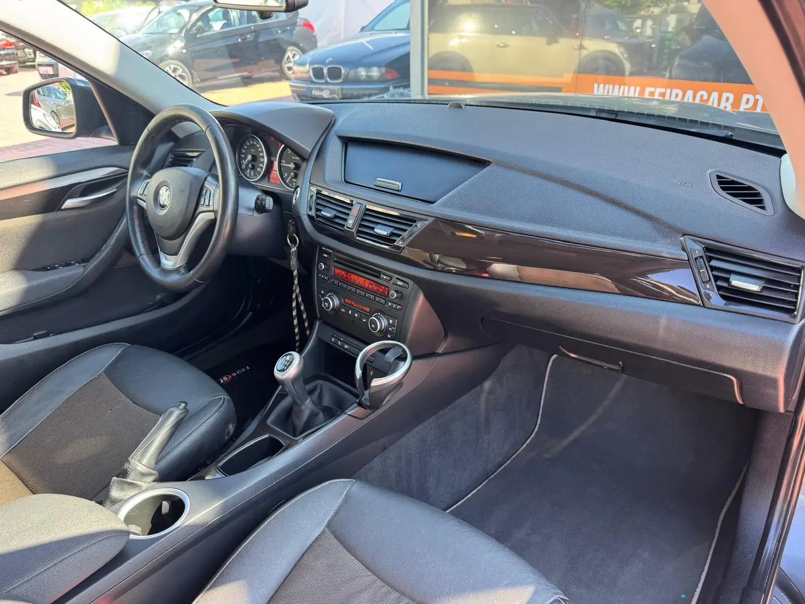 BMW X1 16 d sDrive xLine 39