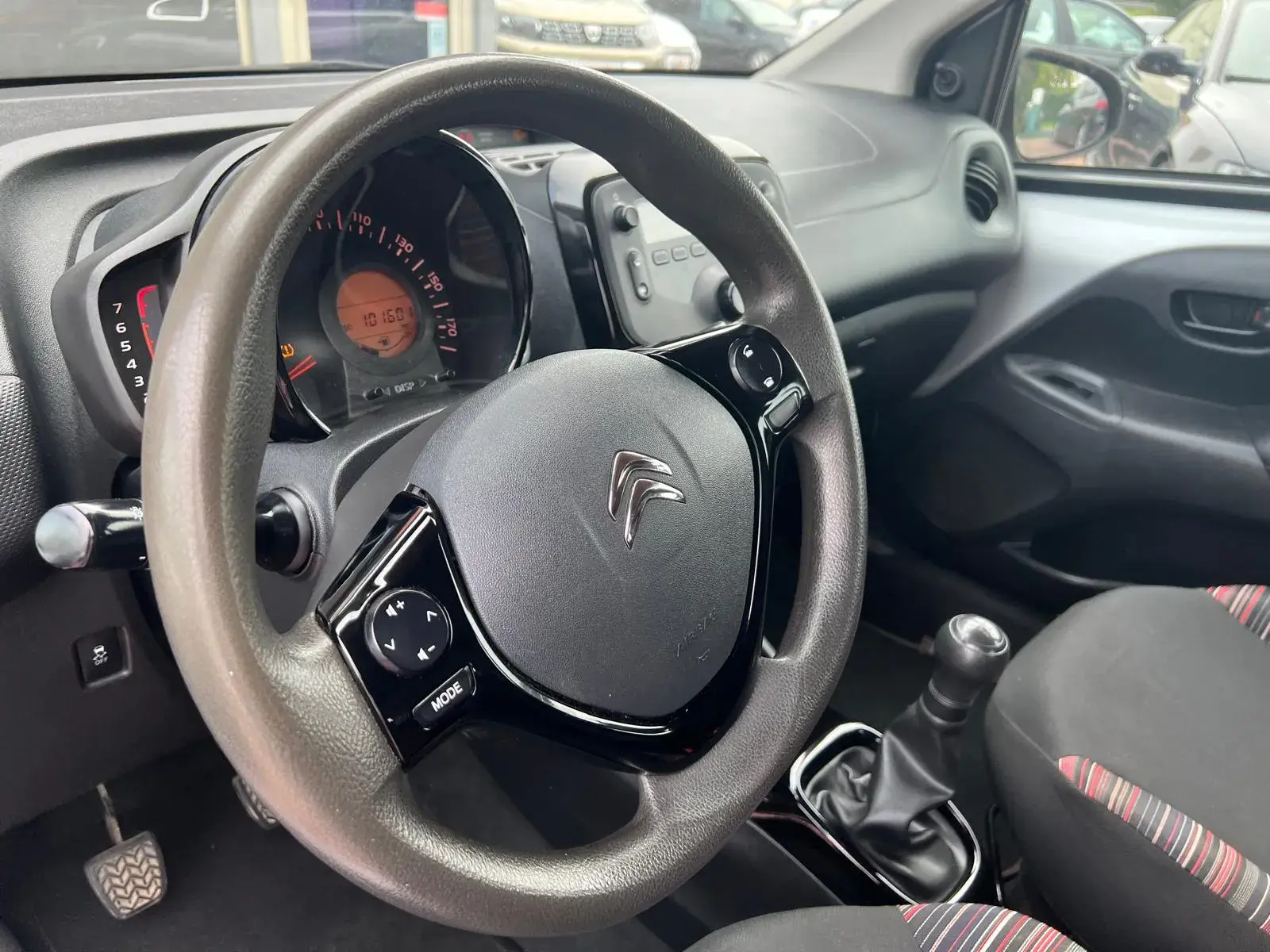 Citroën C1 1.2 VTi Feel 13