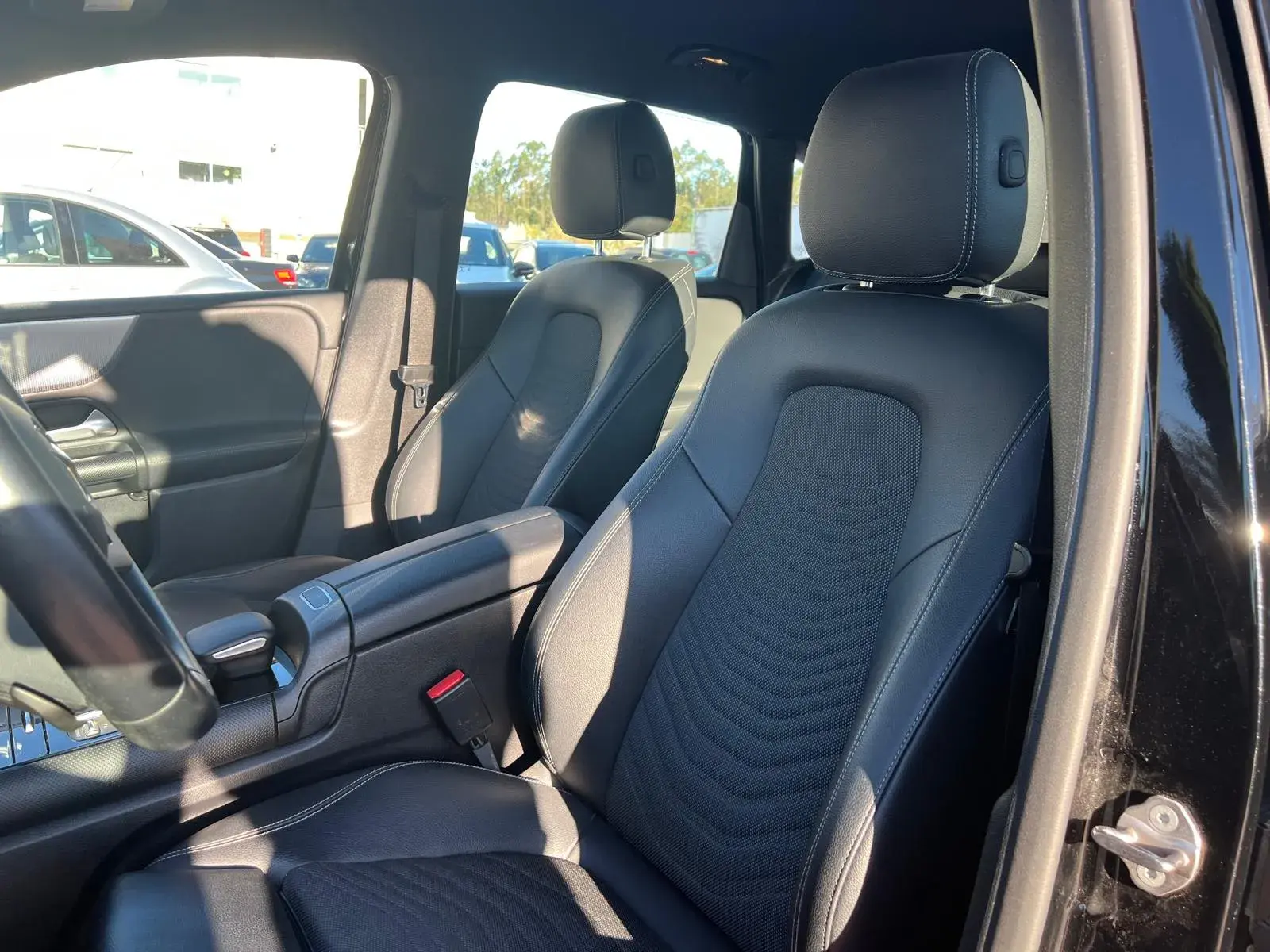 Mercedes-Benz B 180 d 8G-DCT Style 10