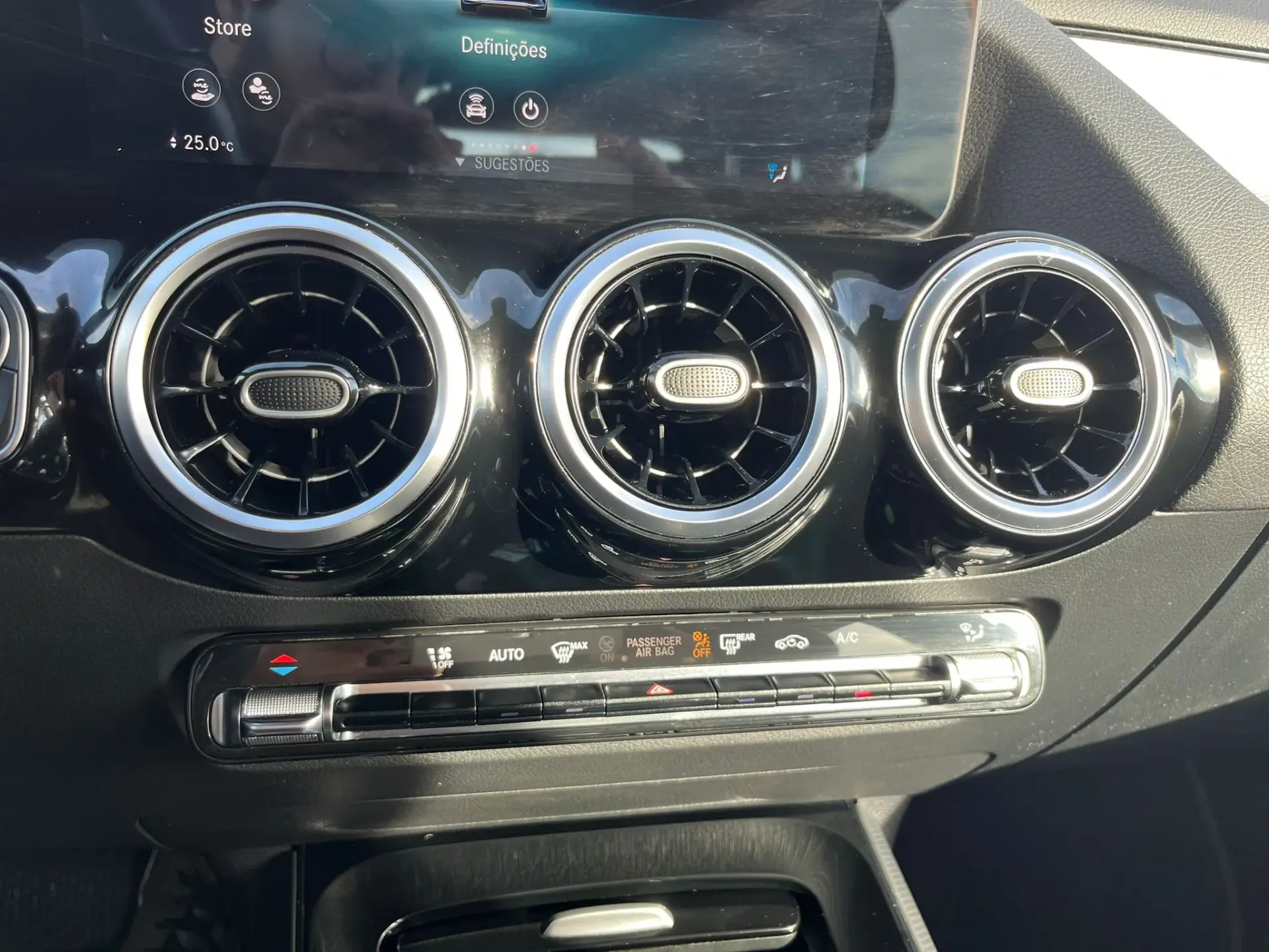 Mercedes-Benz B 180 d 8G-DCT Style 37