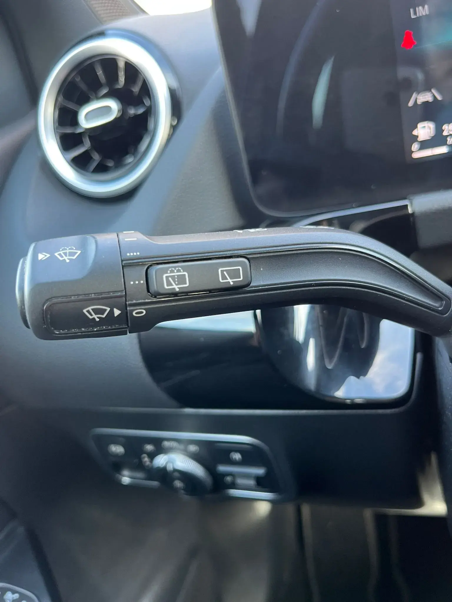 Mercedes-Benz B 180 d 8G-DCT Style 43