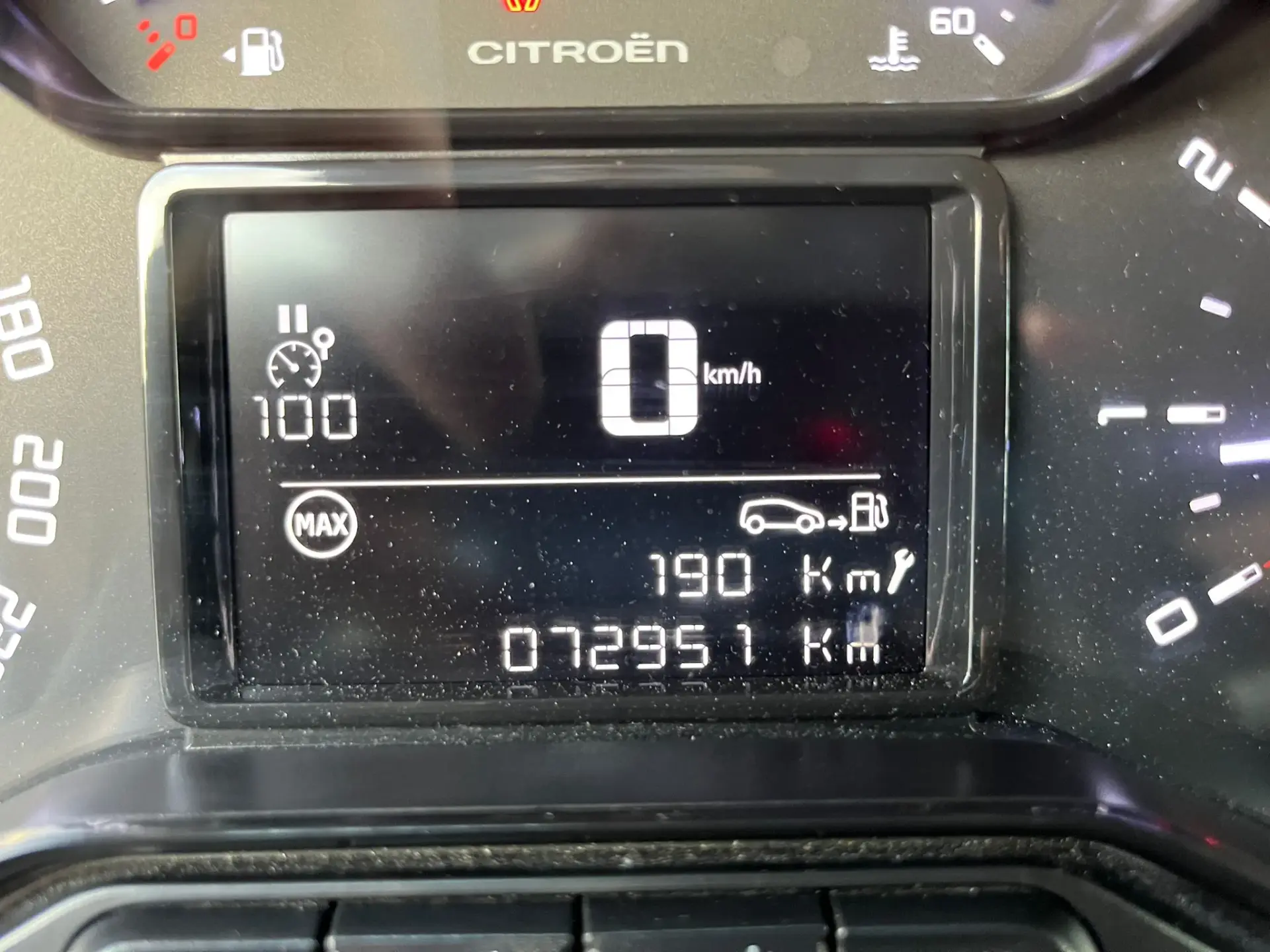 Citroën C3 Aircross 1.5 BlueHDi Shine 14