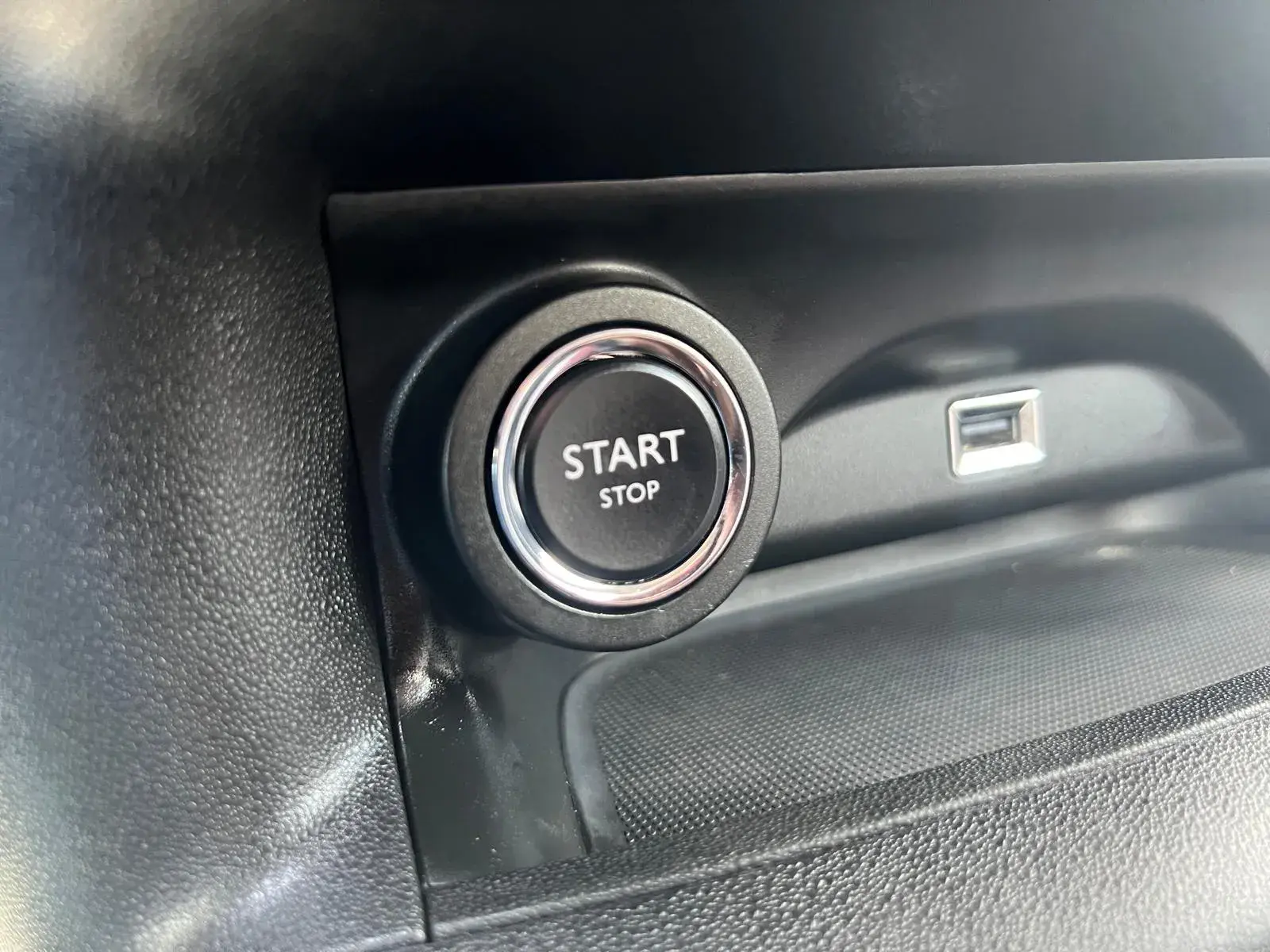 Citroën C4 Cactus shine 27