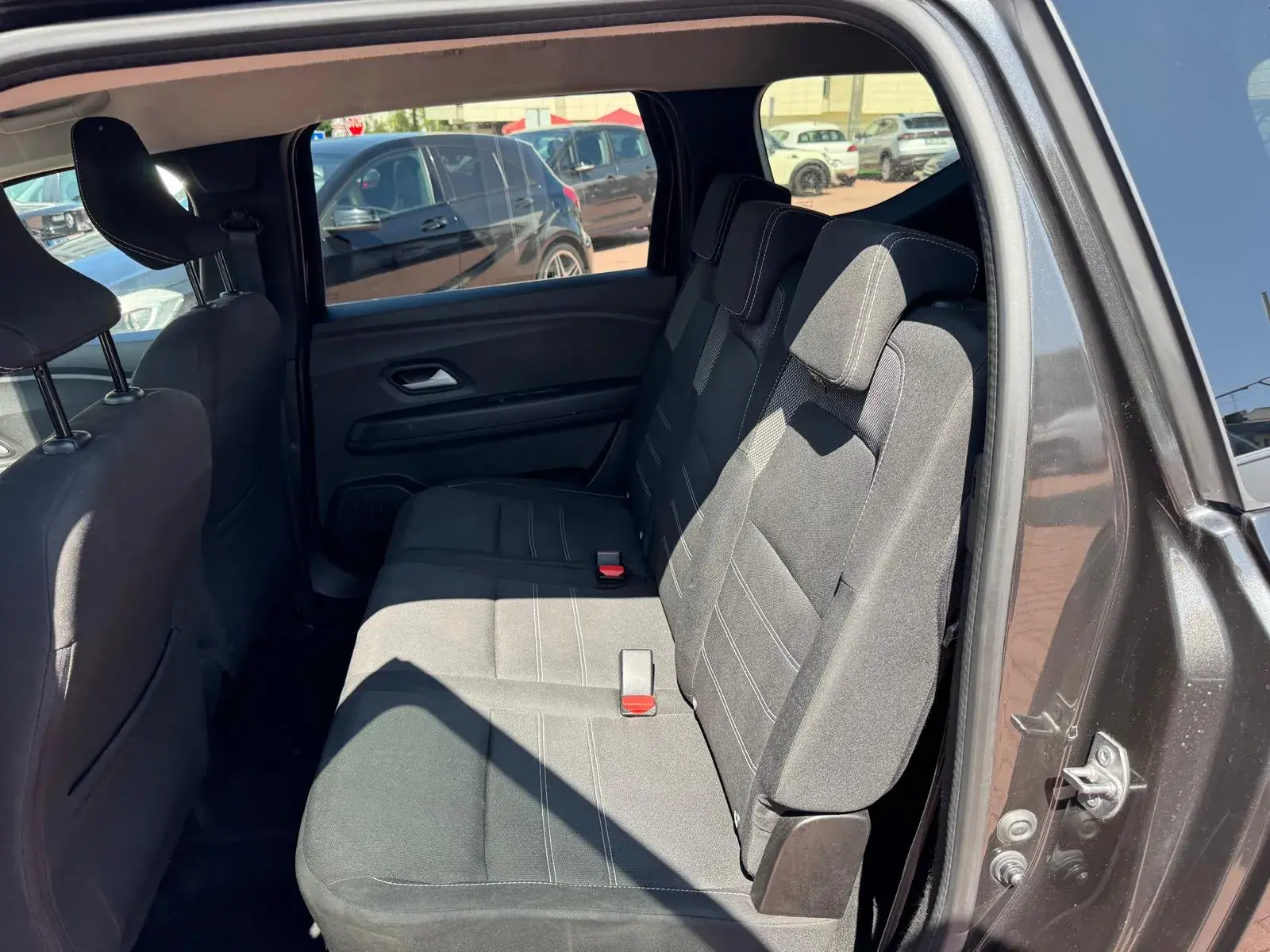 Dacia Jogger 1.0 ECO-G Comfort 7L Bi-Fuel 13