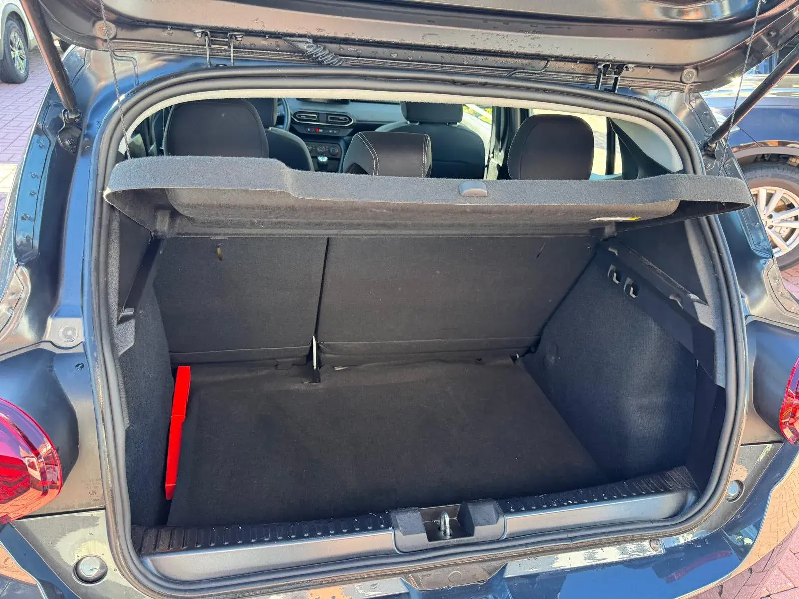 Dacia Sandero 1.0 SCe Comfort 10