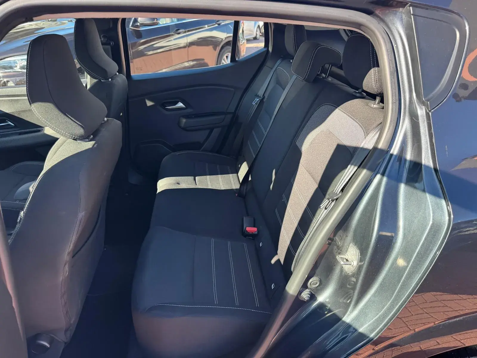 Dacia Sandero 1.0 SCe Comfort 15