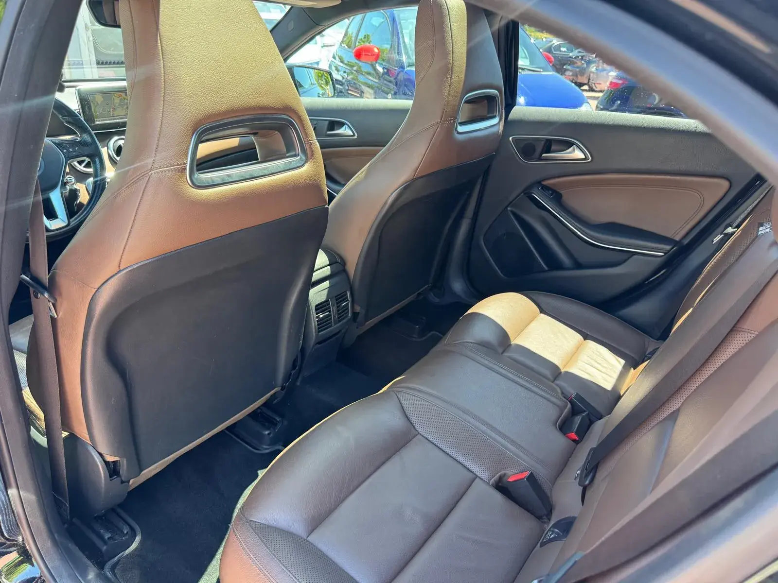 Mercedes-Benz A 220 CDi BlueEfficiency Aut. 40