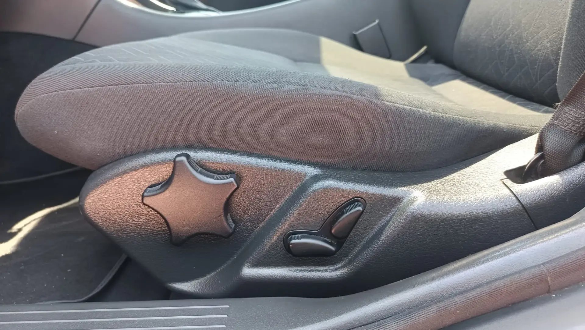 Mercedes-Benz C 220 Elegance 13