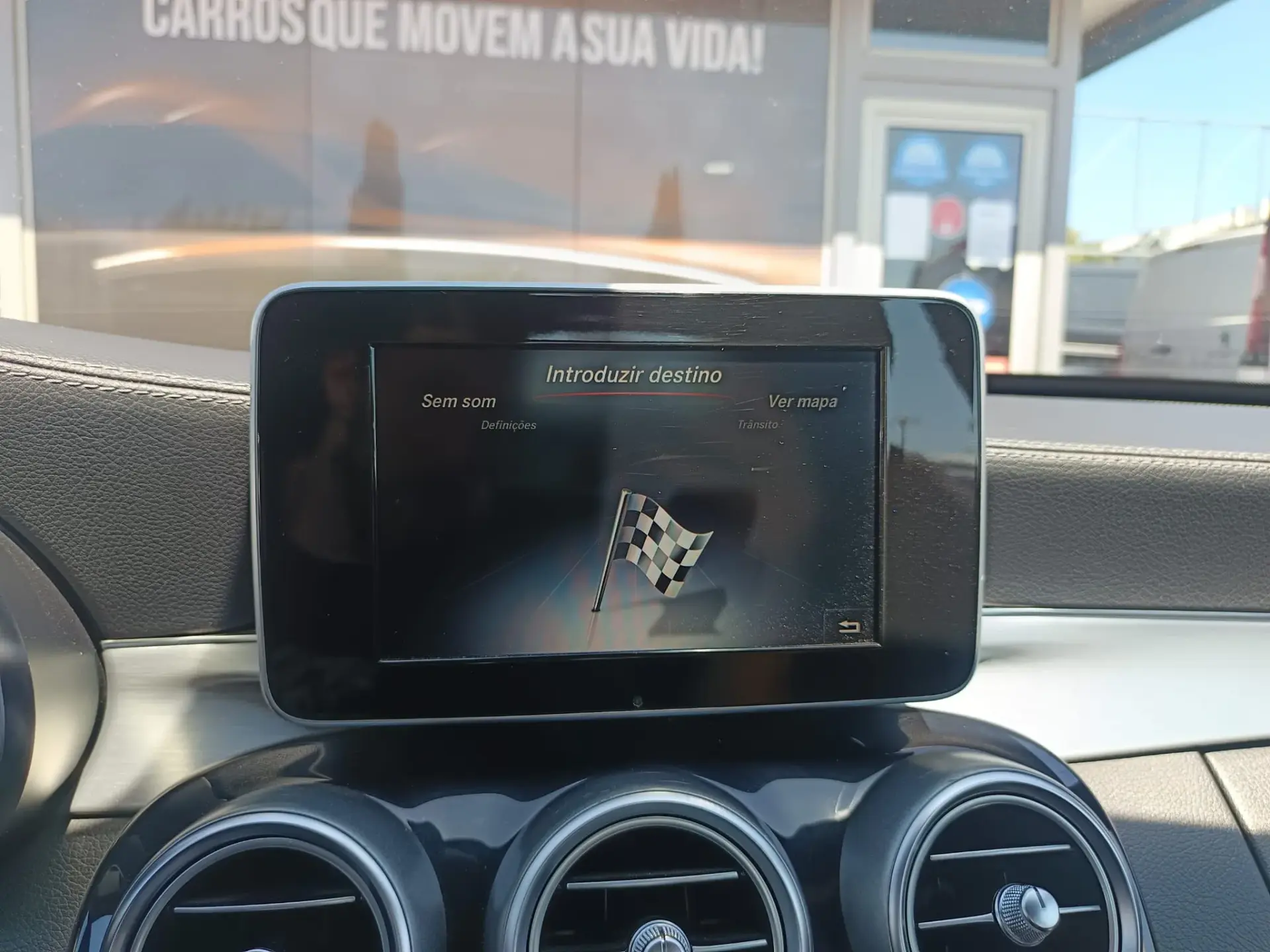 Mercedes-Benz C 300 BlueTEC Hybrid AMG Line 37