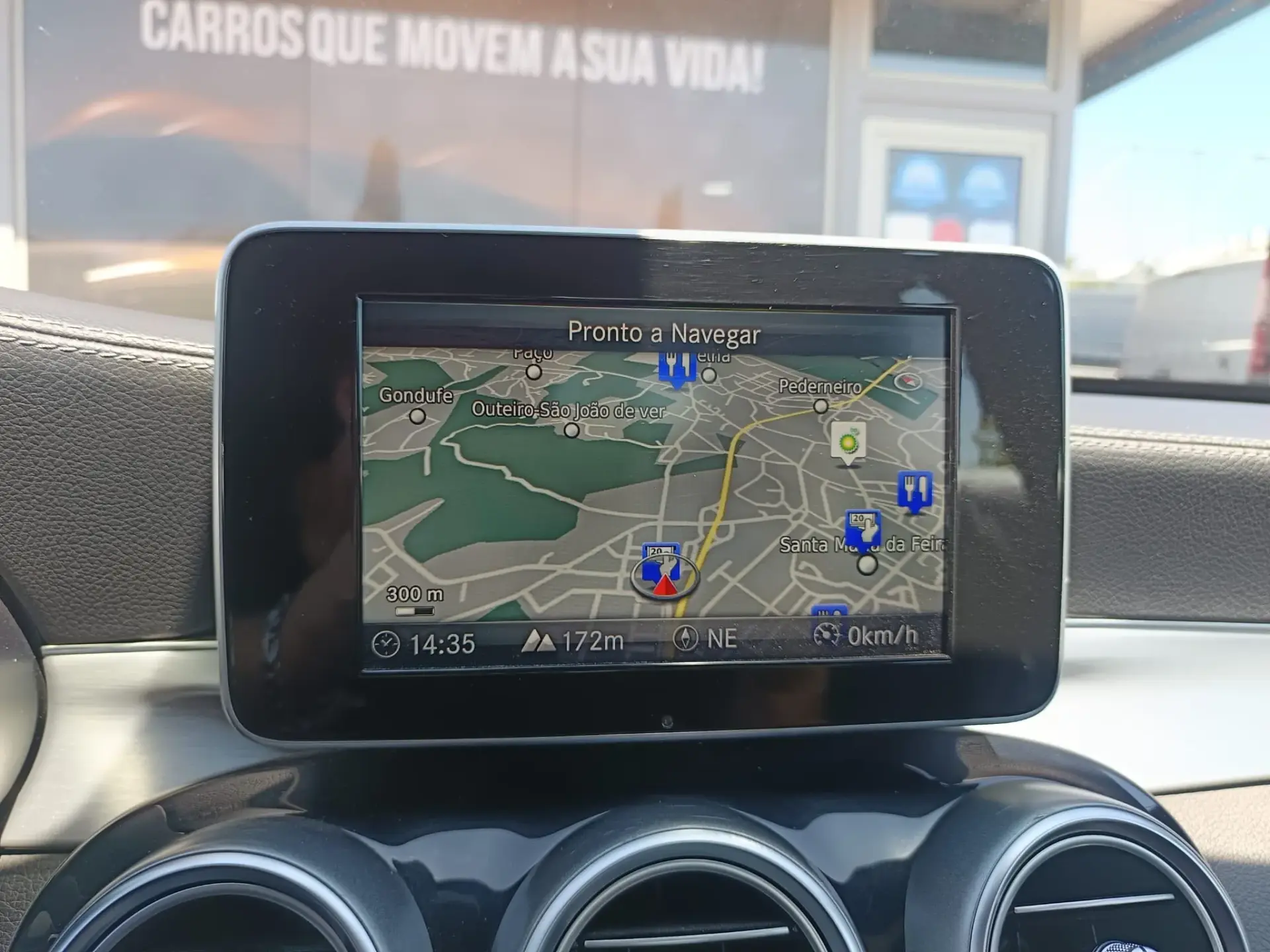 Mercedes-Benz C 300 BlueTEC Hybrid AMG Line 38