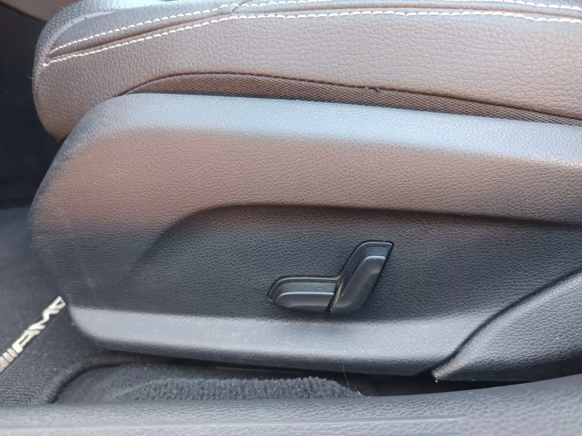 Mercedes-Benz C 300 BlueTEC Hybrid AMG Line 45