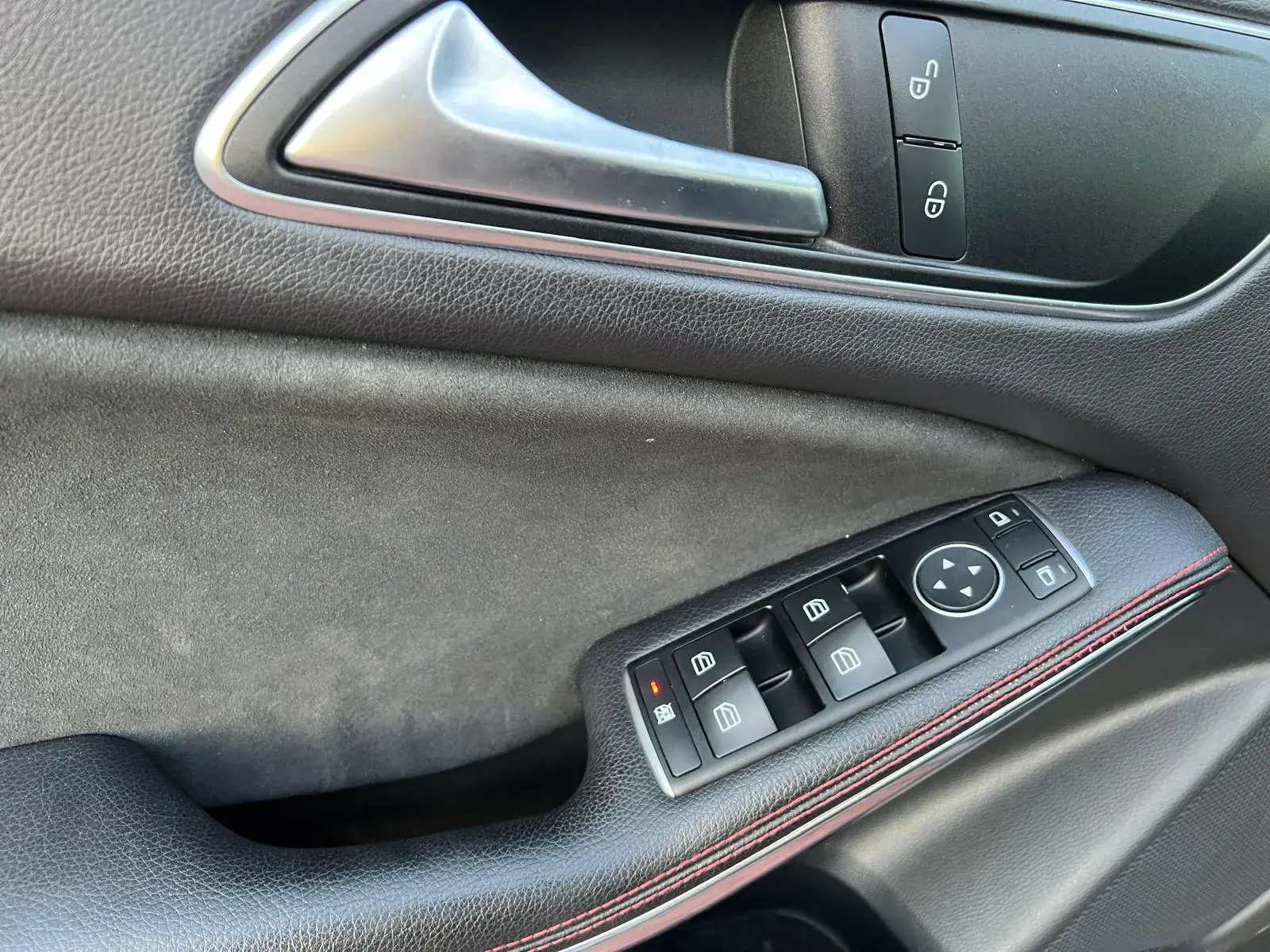 Mercedes-Benz GLA 180 CDi AMG Line 24