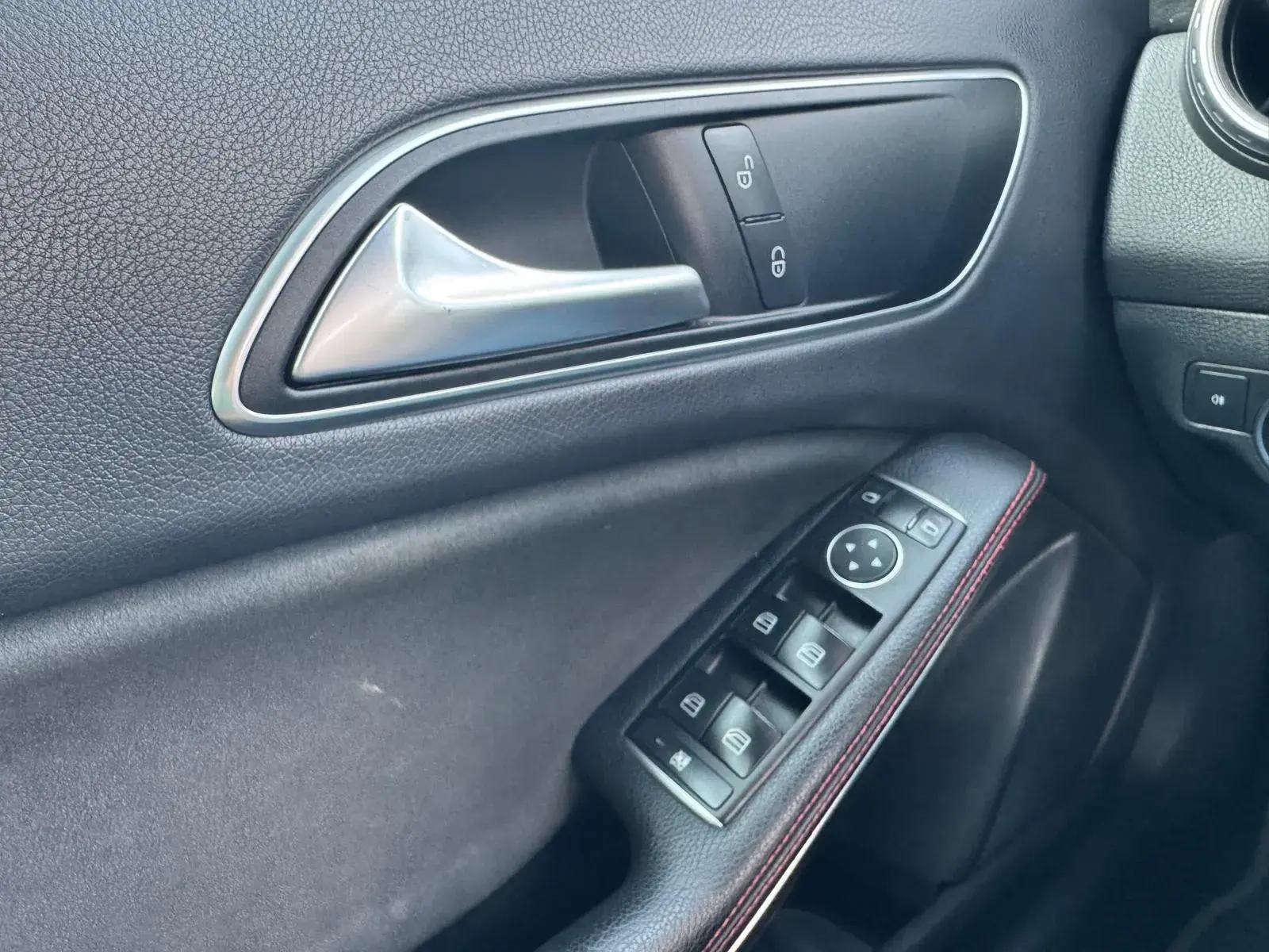 Mercedes-Benz GLA 180 CDi AMG Line 46