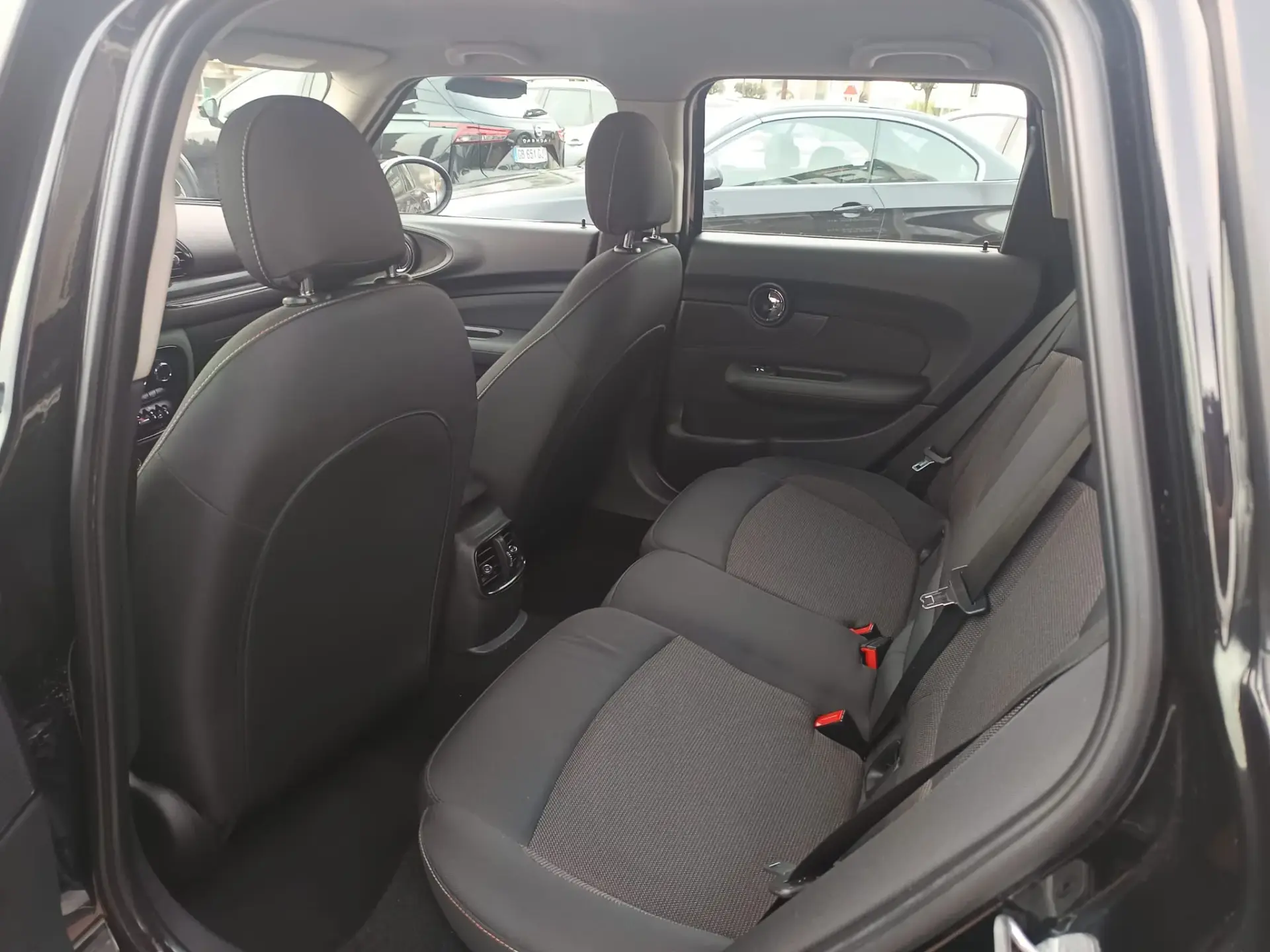 MINI Clubman One D 8