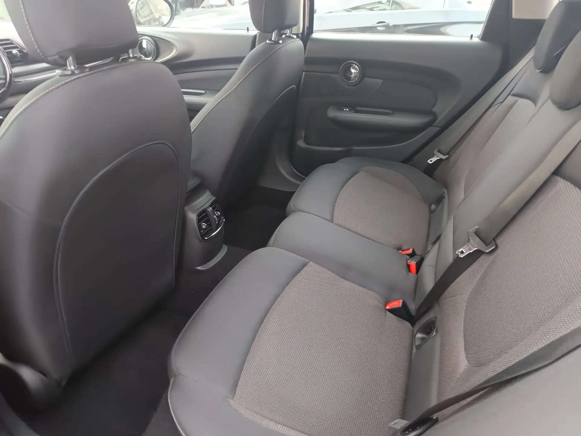 MINI Clubman One D 31