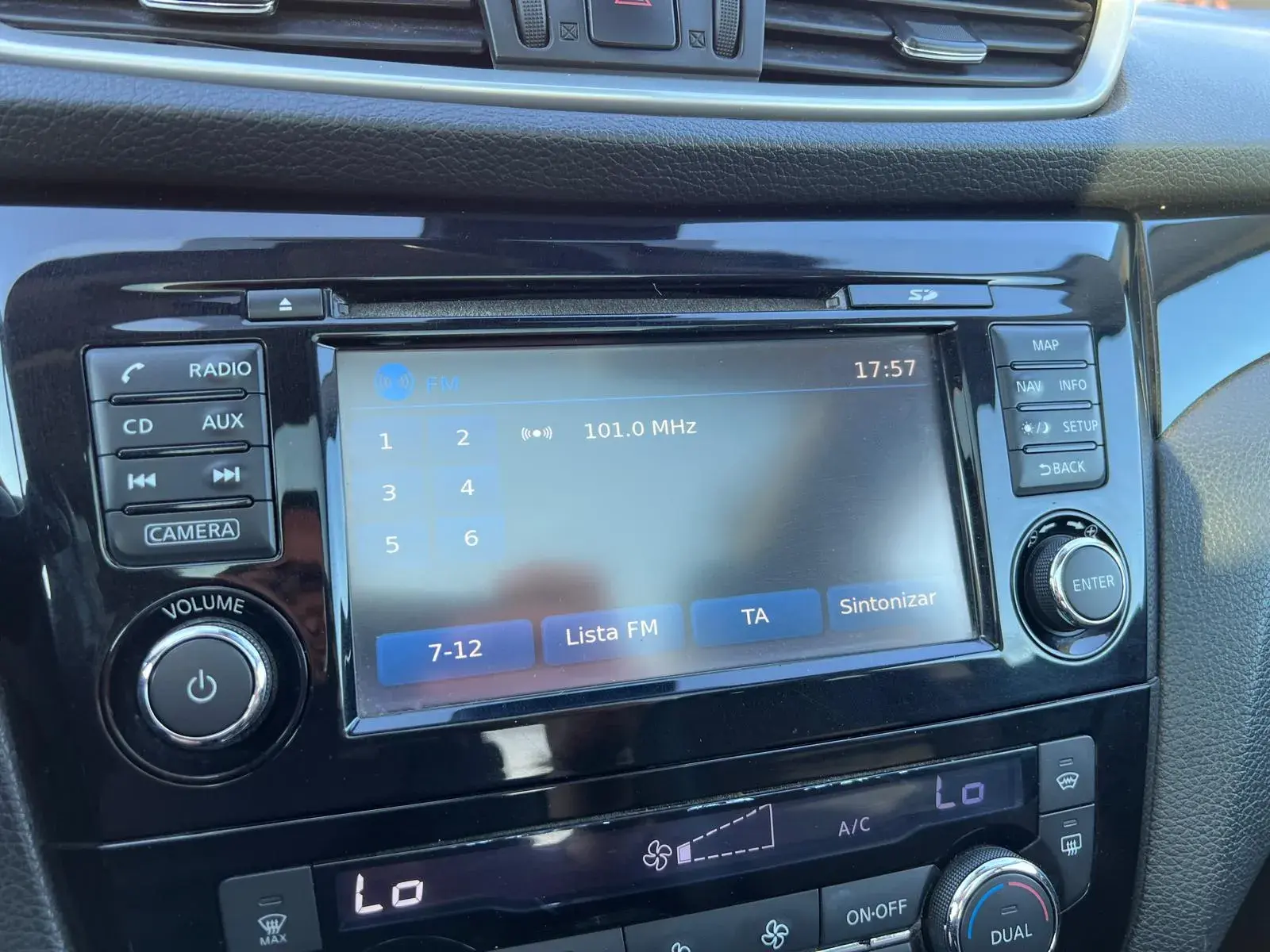 Nissan Qashqai 1.5 dCi Tekna Pele 16