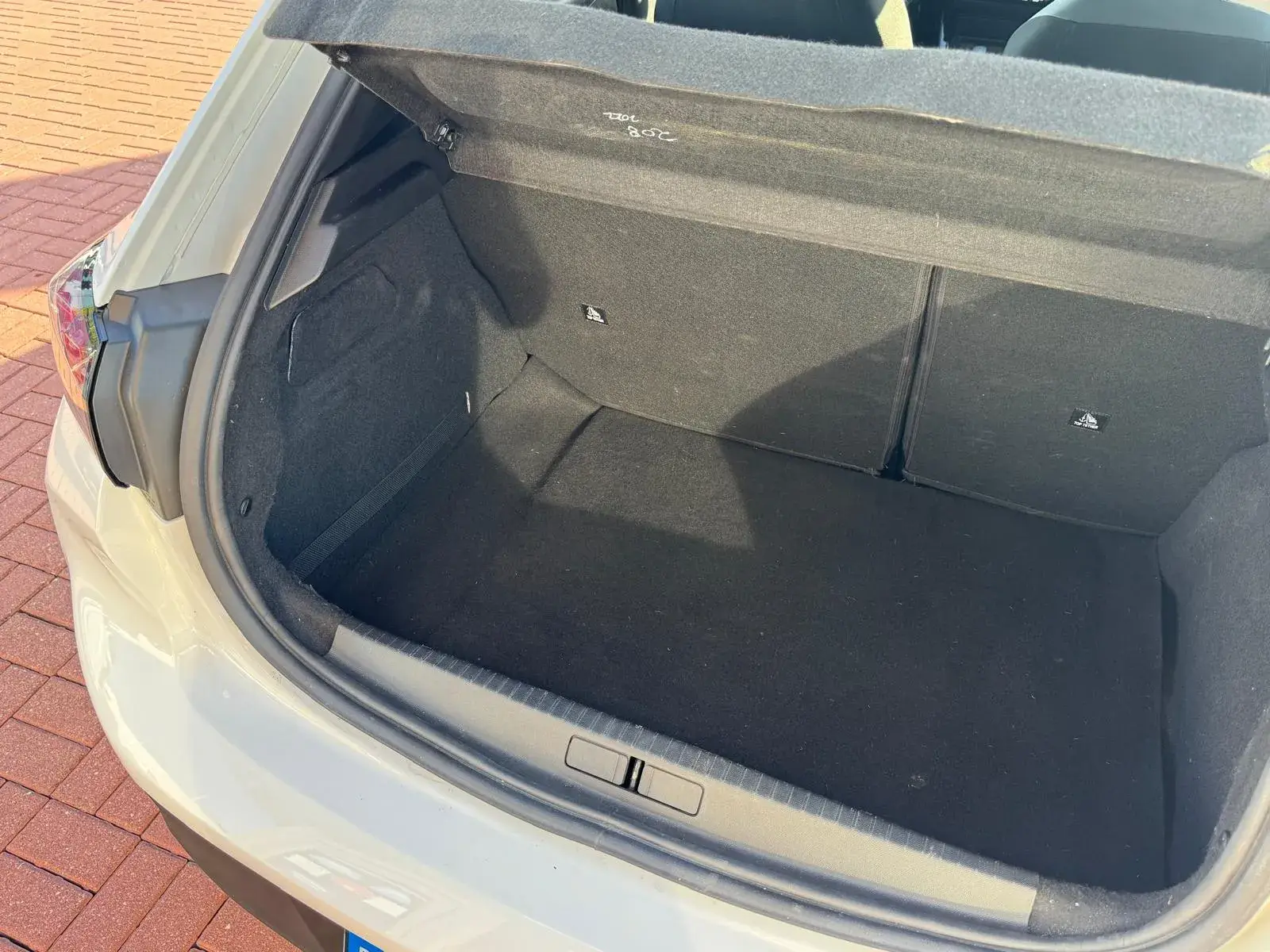 Peugeot 208 1.2 PureTech Active 4