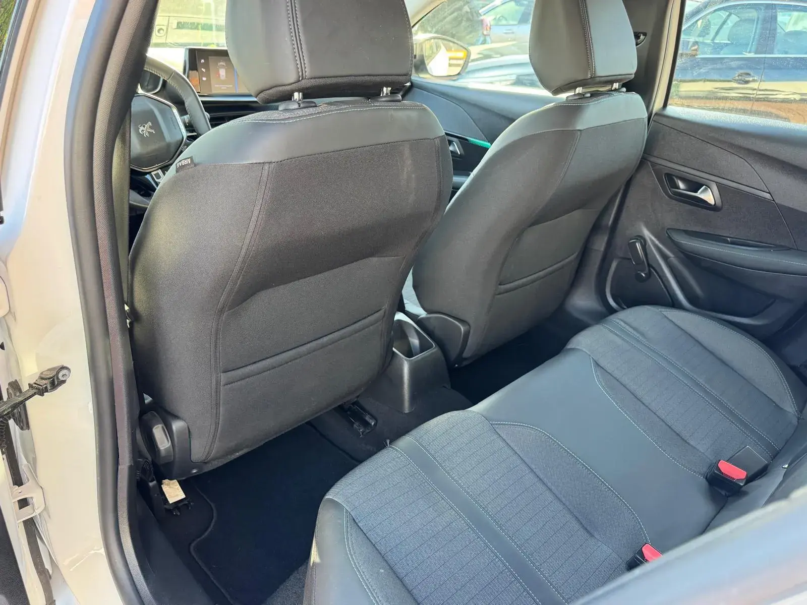 Peugeot 208 1.2 PureTech Active 11