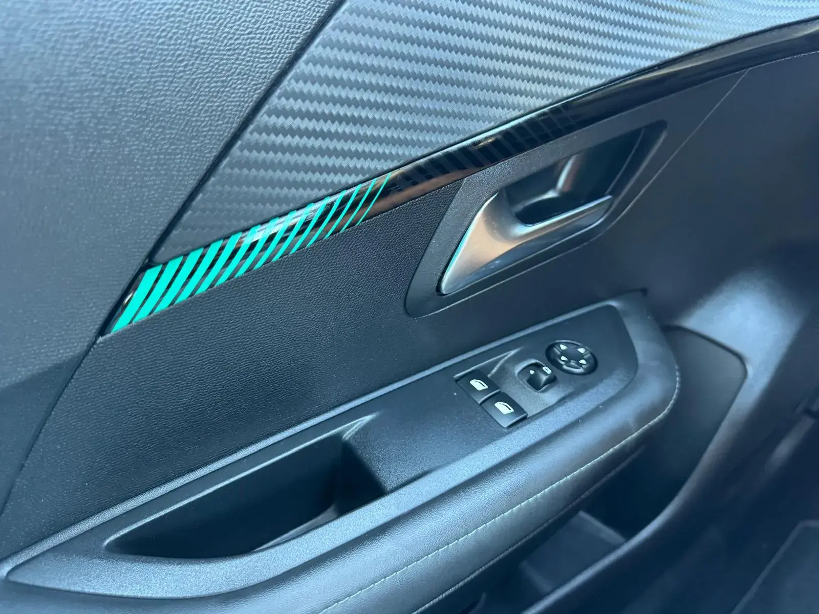 Peugeot 208 1.2 PureTech Active 19