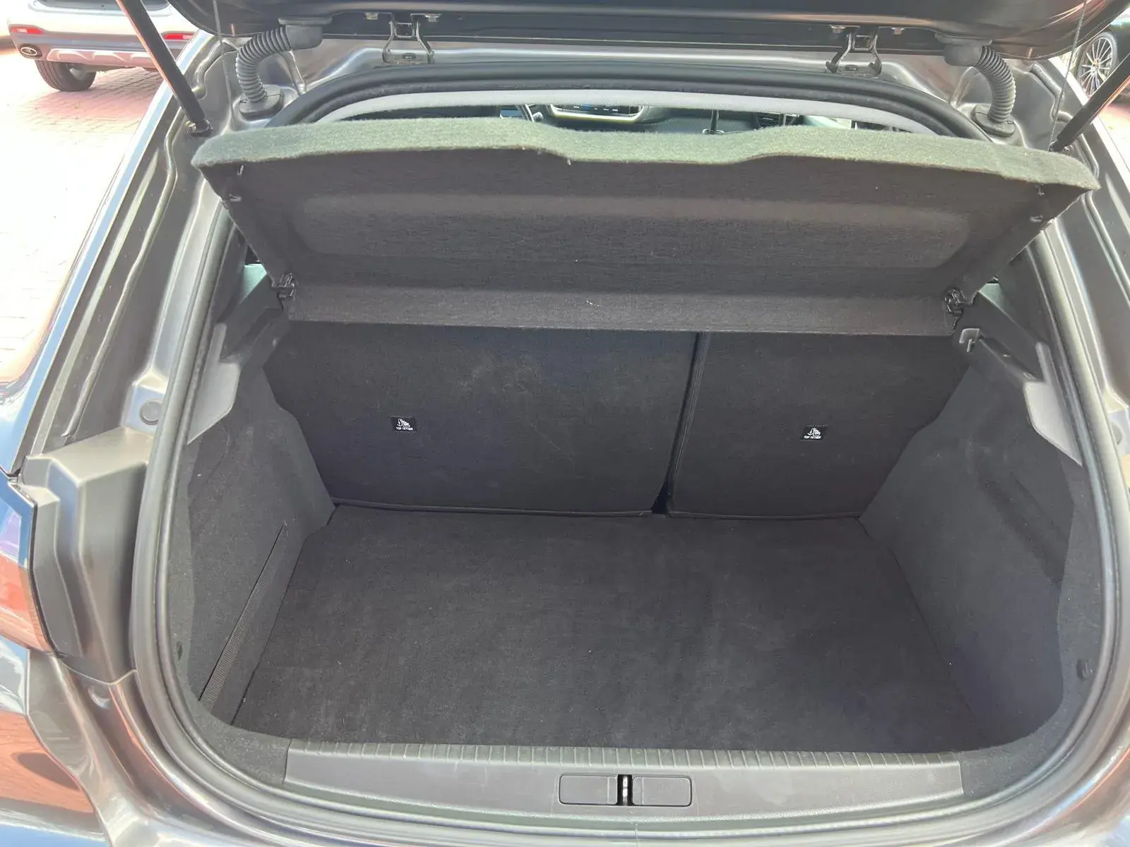 Peugeot 208 1.2 PureTech Active Pack 10