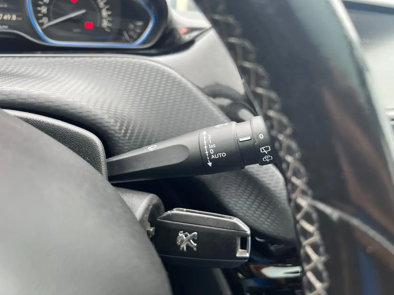 Peugeot 208 1.2 PureTech Allure 21