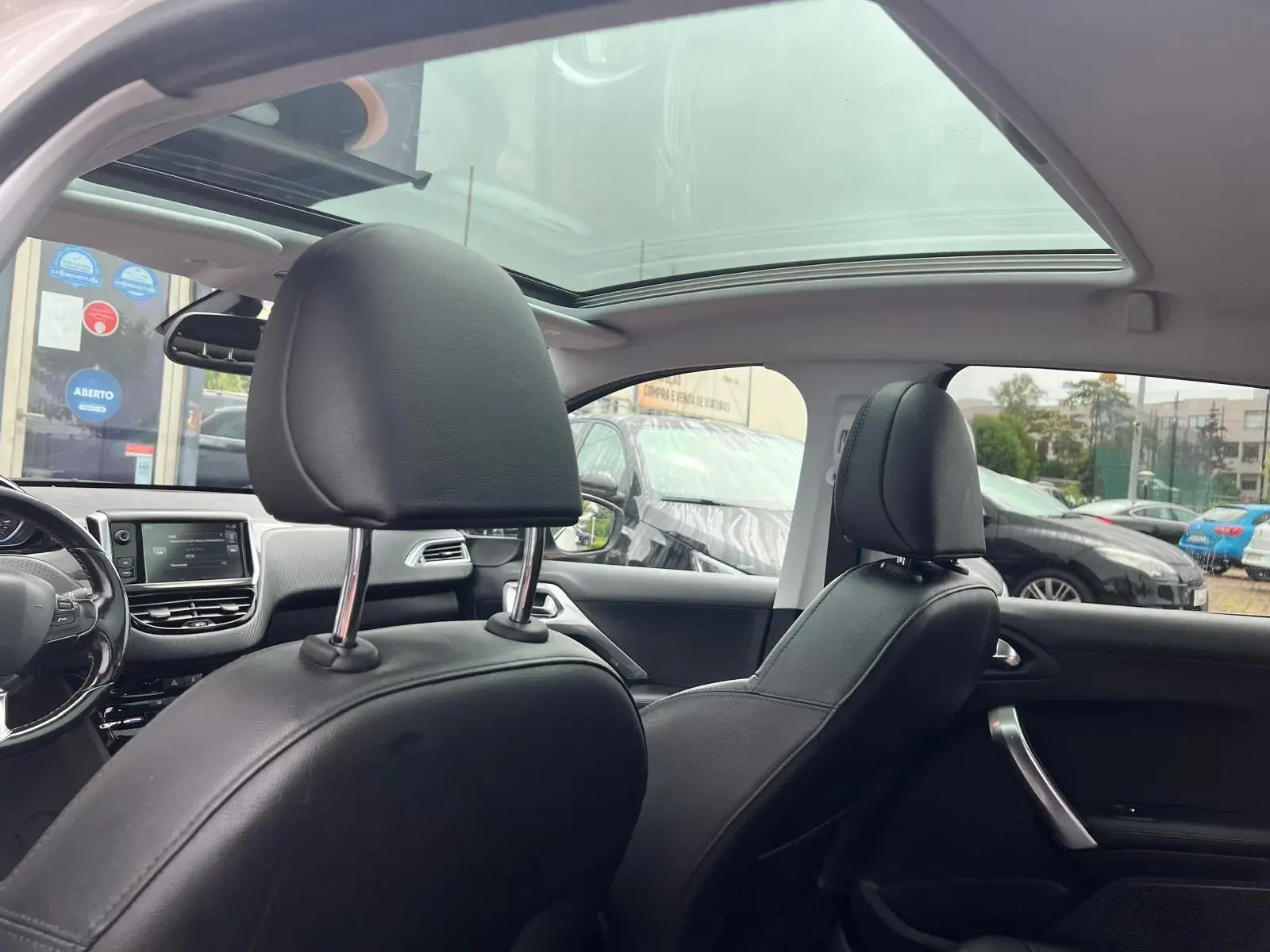 Peugeot 208 1.2 PureTech Allure 30