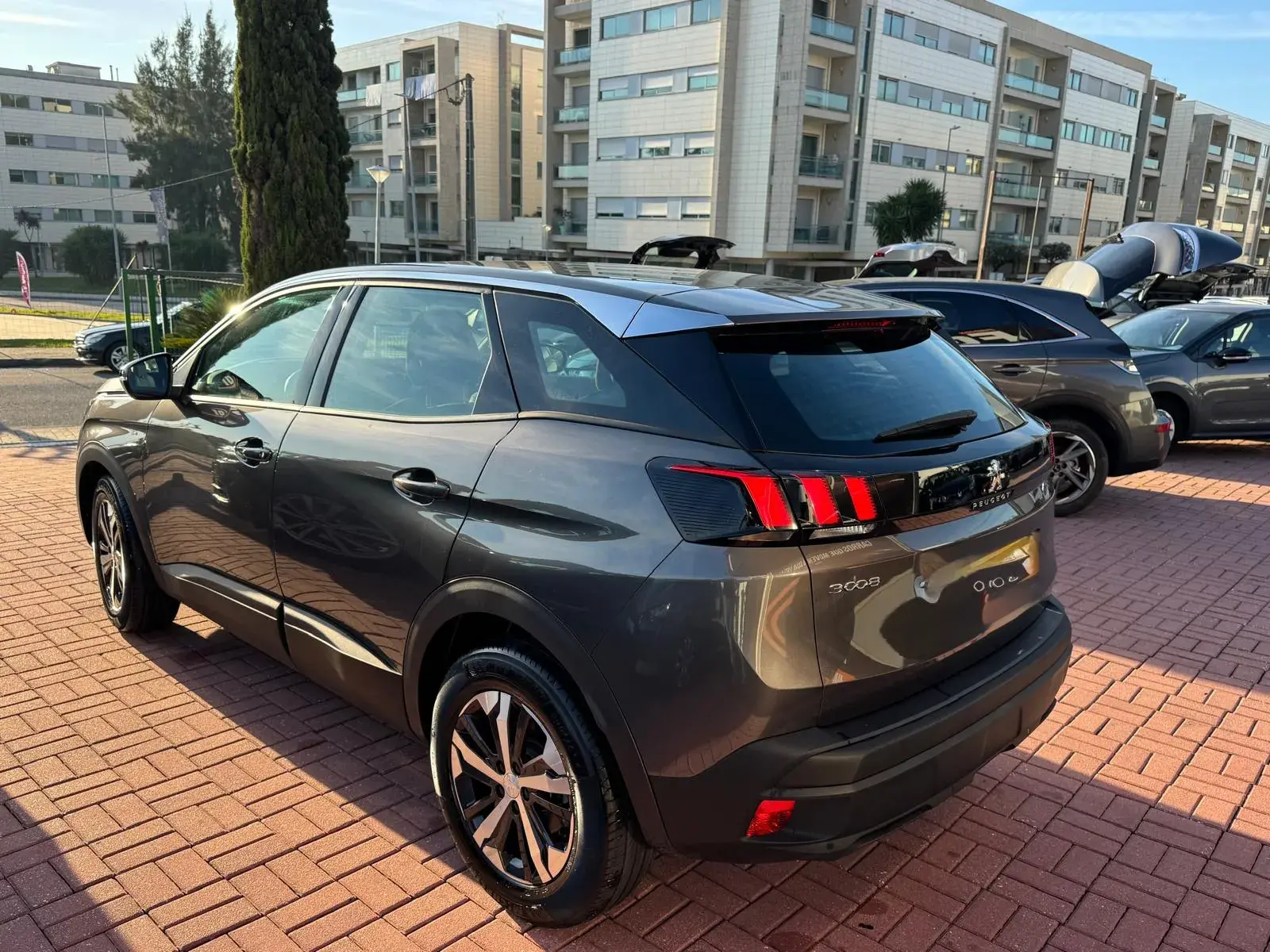 Peugeot 3008 1.2 PureTech Allure 7