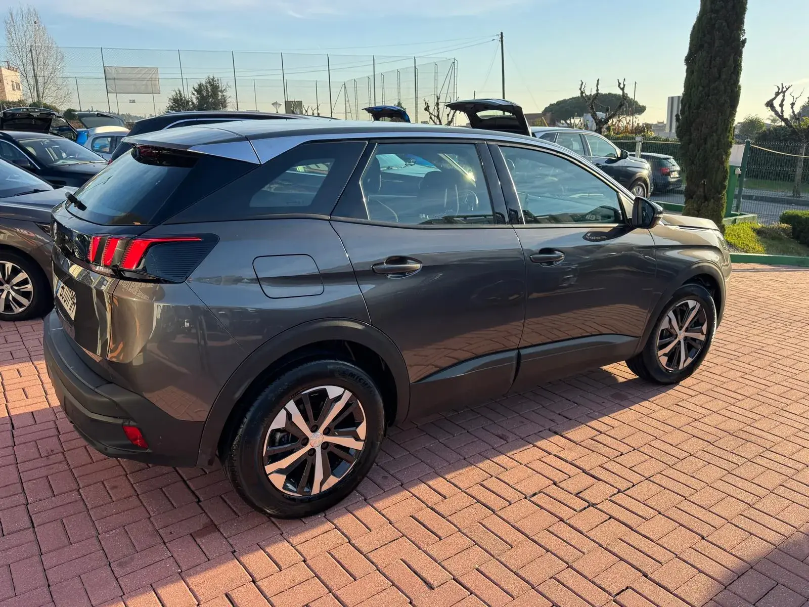 Peugeot 3008 1.2 PureTech Allure 16
