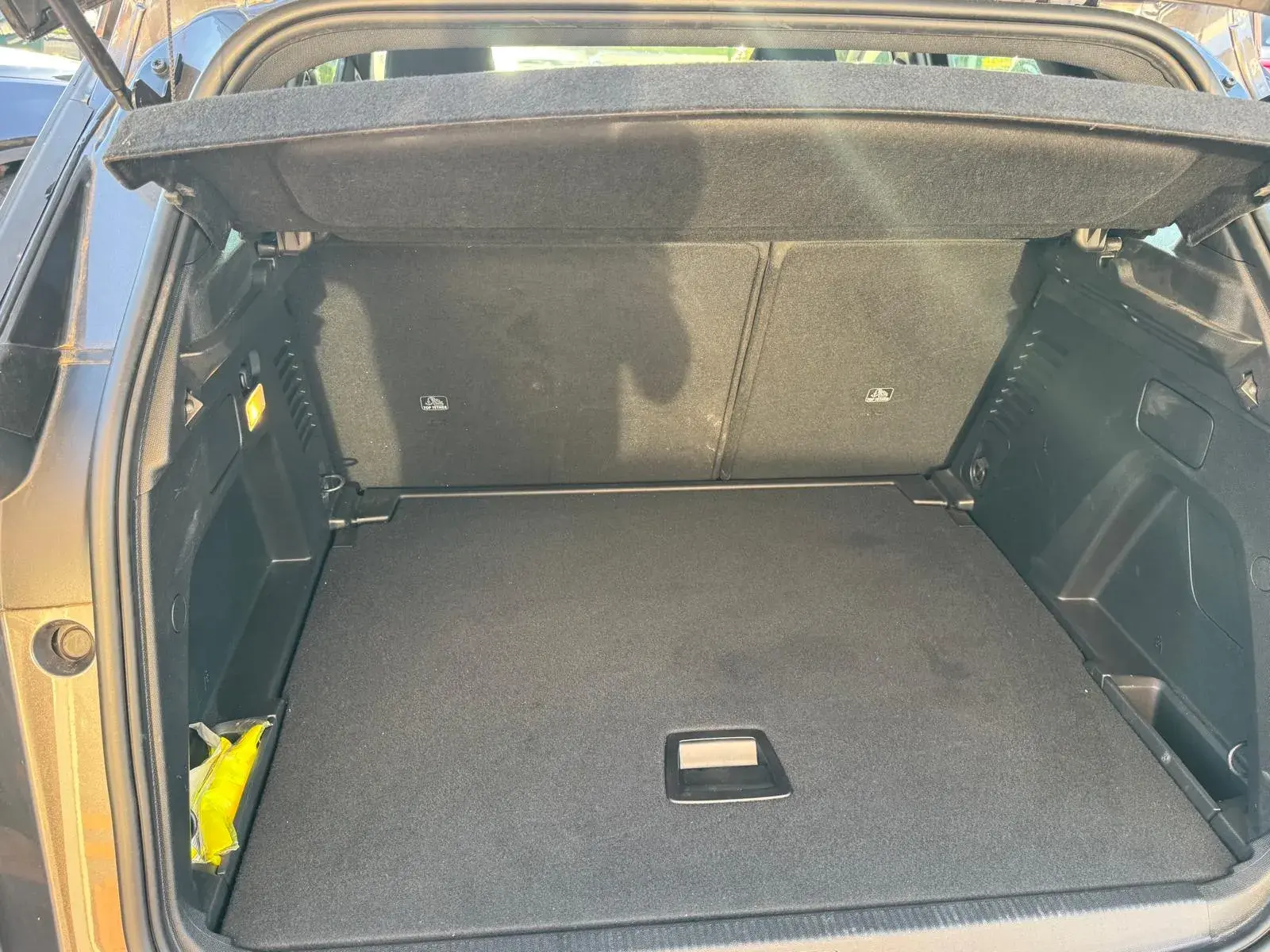 Peugeot 3008 1.2 PureTech Allure 17