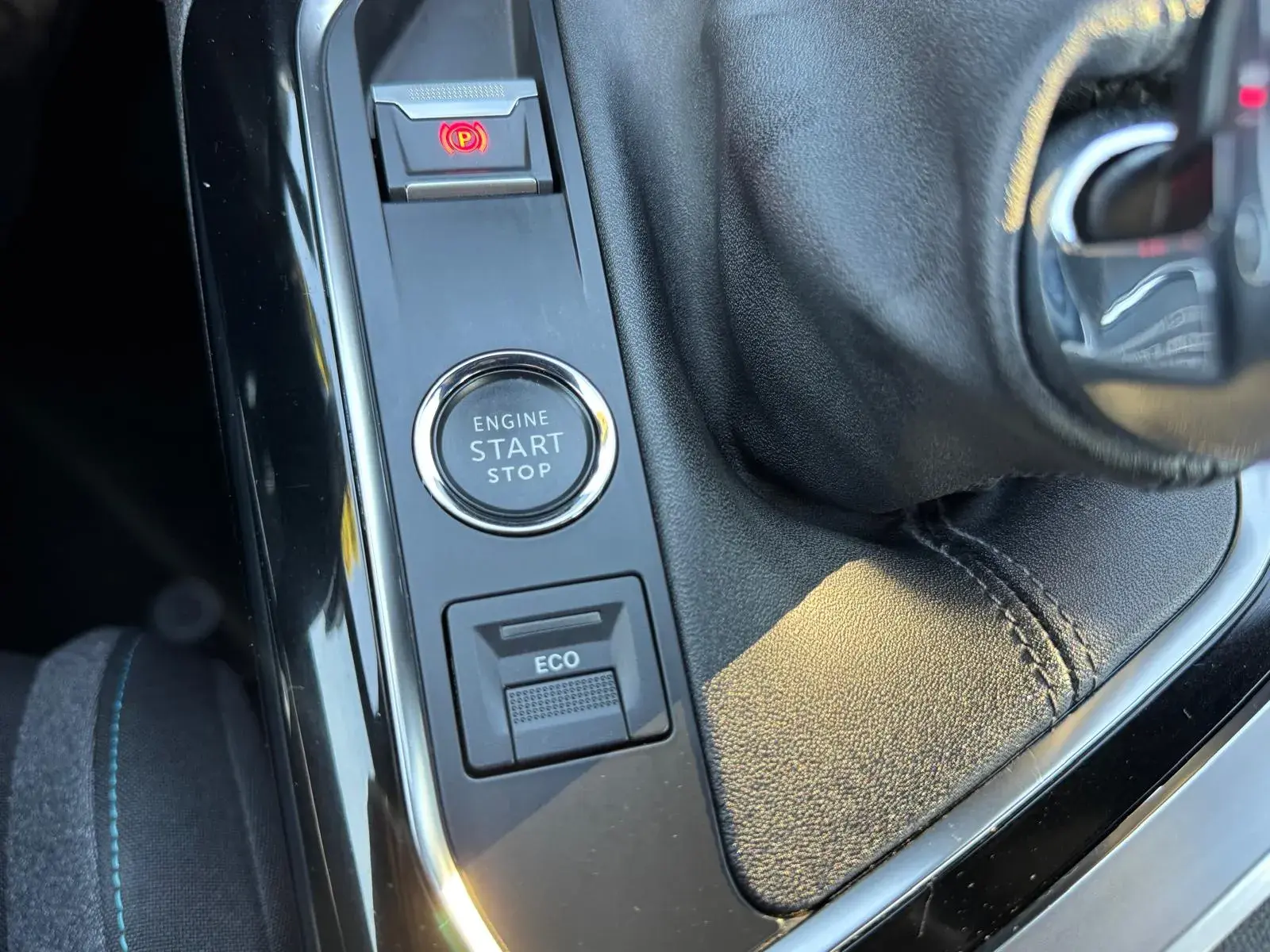 Peugeot 3008 1.2 PureTech Allure 20