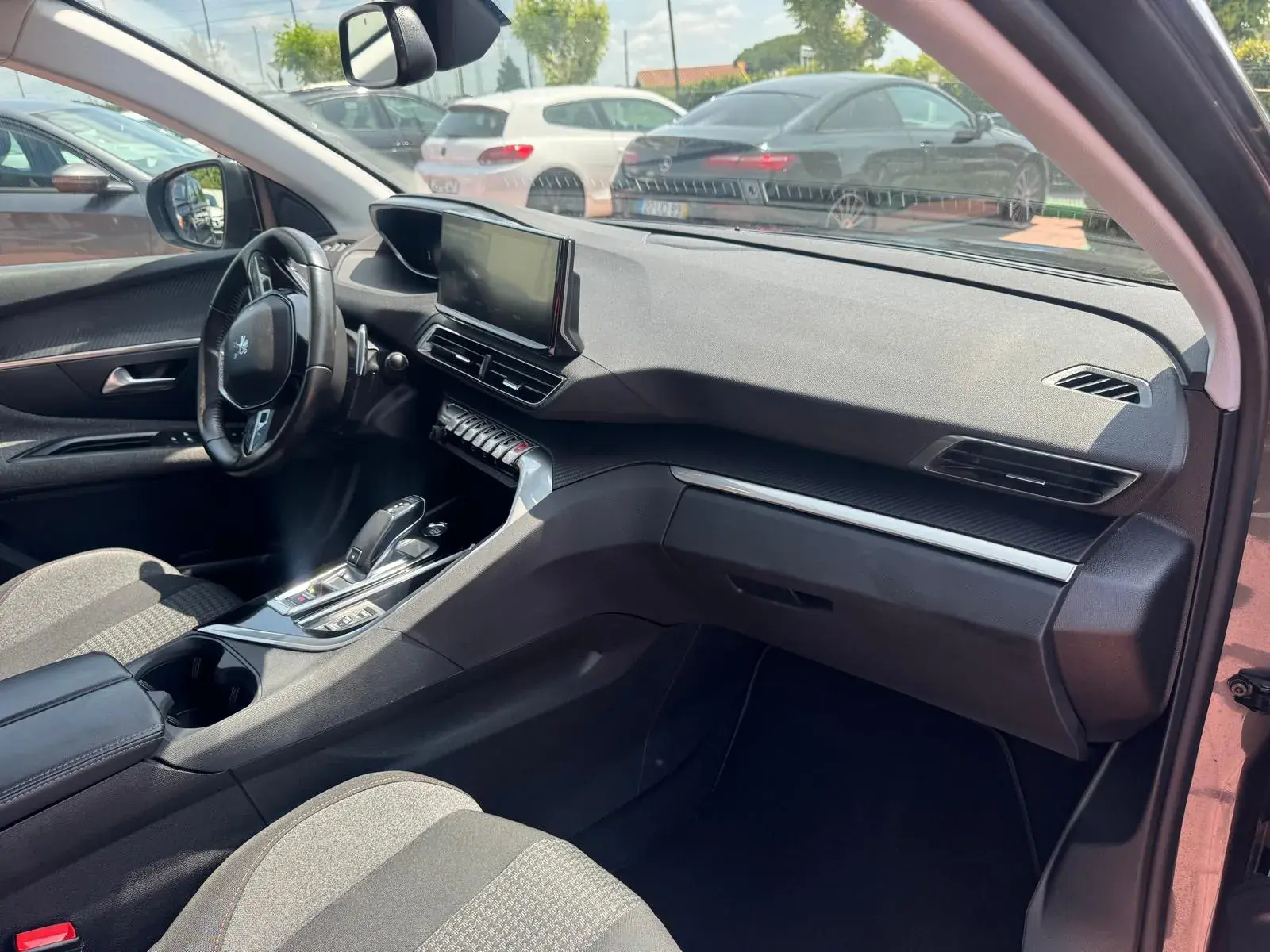 Peugeot 3008 1.5 BlueHDi Active Pack EAT8 19