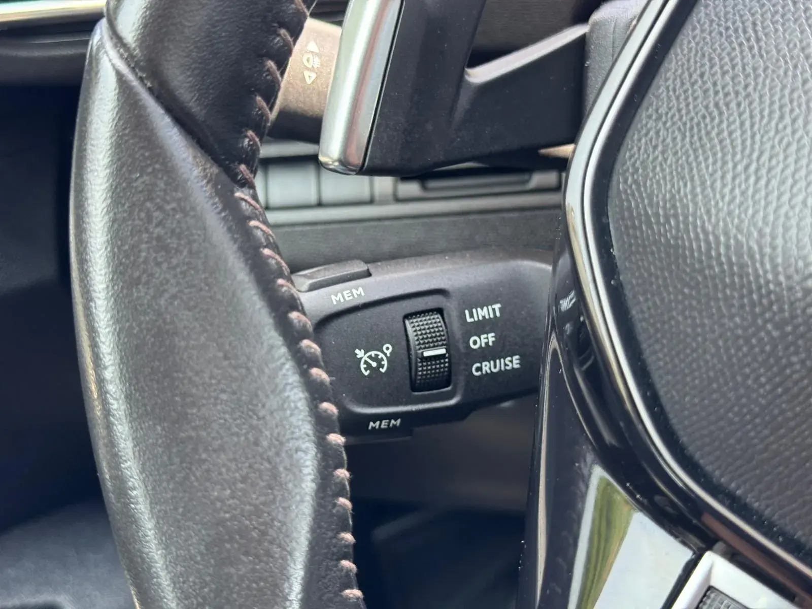 Peugeot 3008 1.5 BlueHDi Active Pack EAT8 41