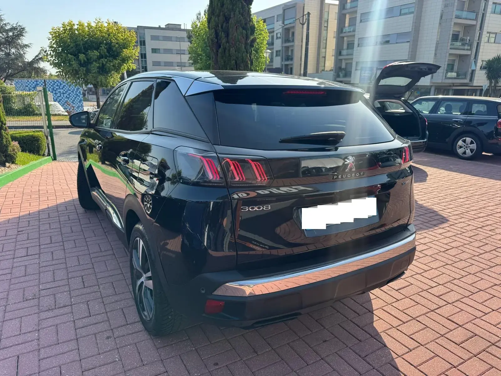 Peugeot 3008 1.6 Hybrid Allure Pack e-EAT8 7