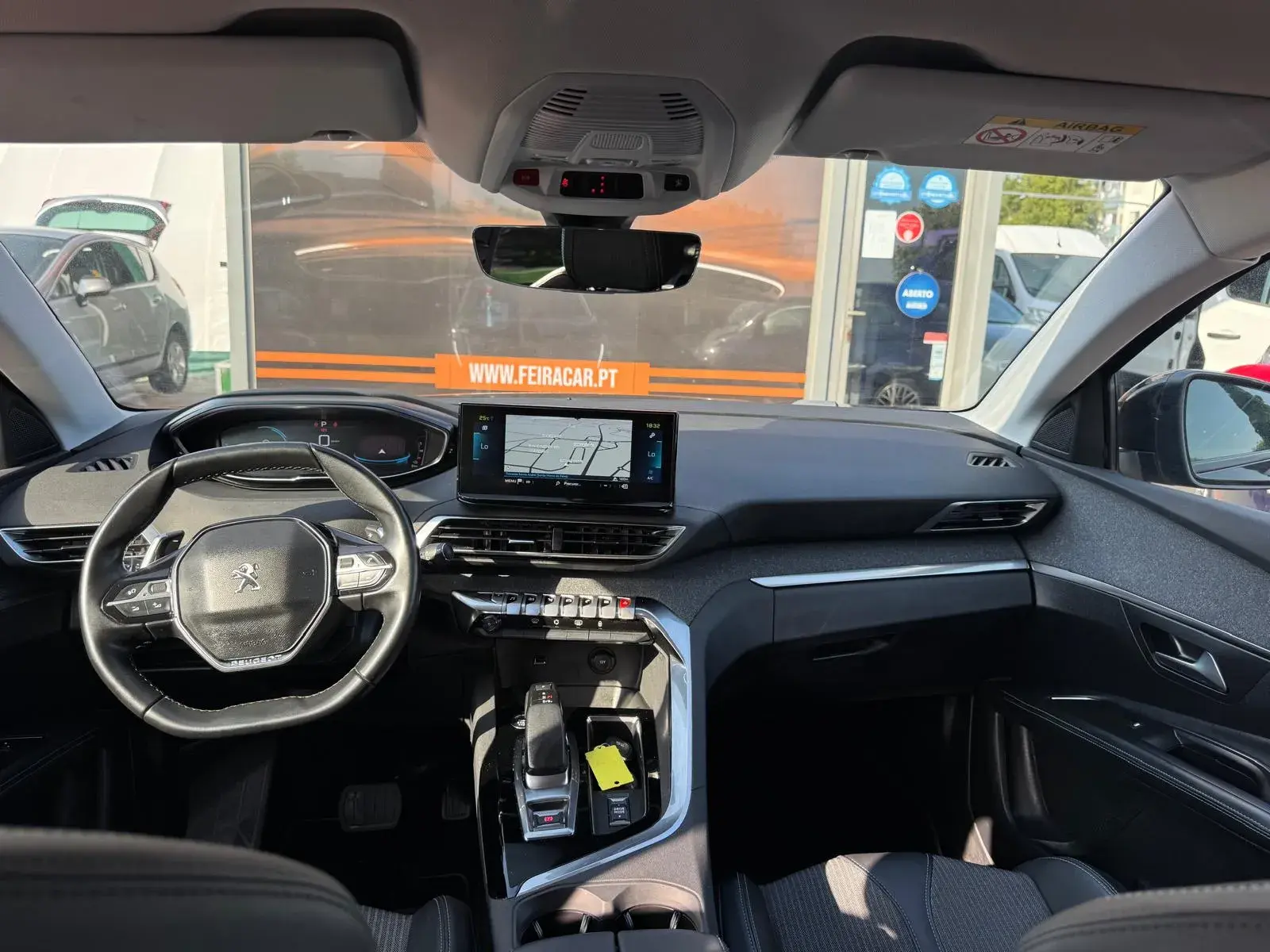 Peugeot 3008 1.6 Hybrid Allure Pack e-EAT8 32