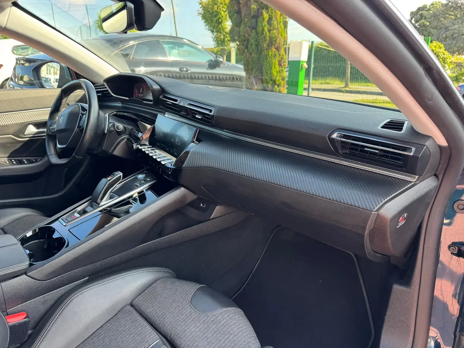 Peugeot 508 SW 1.6 Hybrid Allure e-EAT8 9