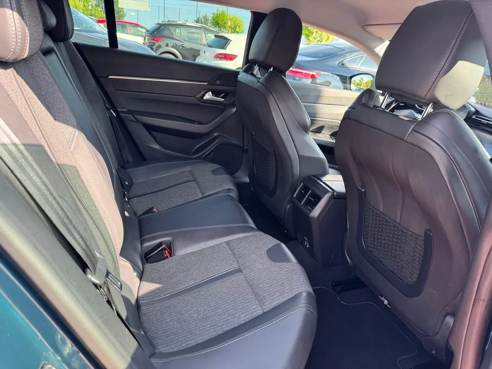 Peugeot 508 SW 1.6 Hybrid Allure e-EAT8 12