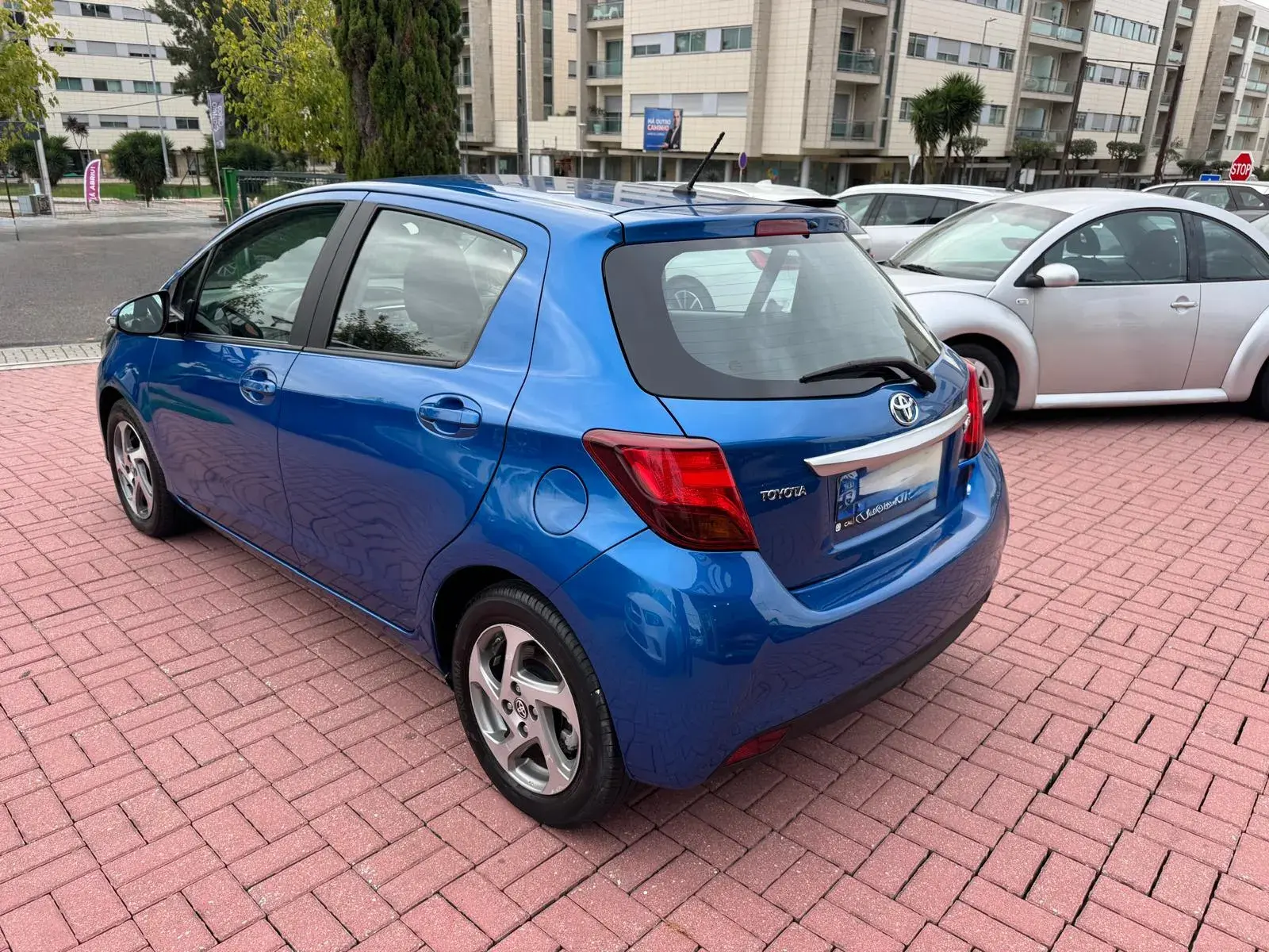 Toyota Yaris 1.5 HSD Comfort+Navi 31