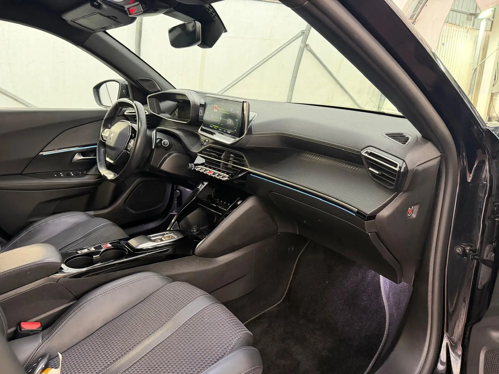 Peugeot 2008 1.5 BlueHDi GT Pack EAT8 33