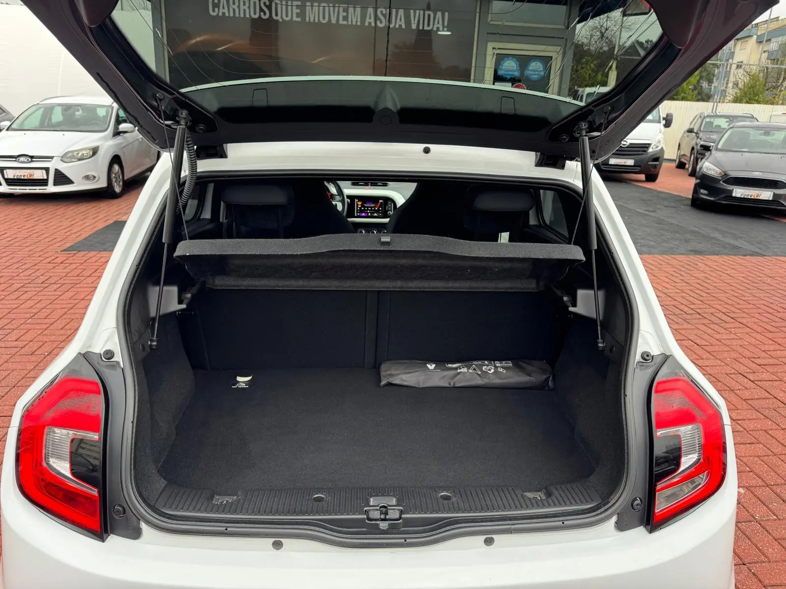 Renault Twingo 1.0 SCe Zen 33