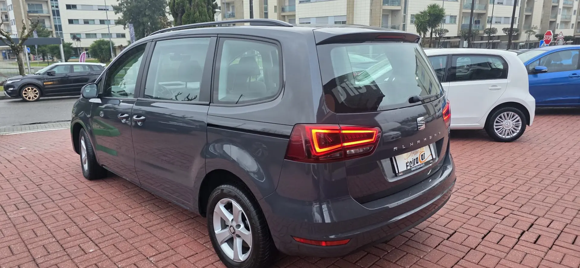 SEAT Alhambra 2.0 TDI Reference 8