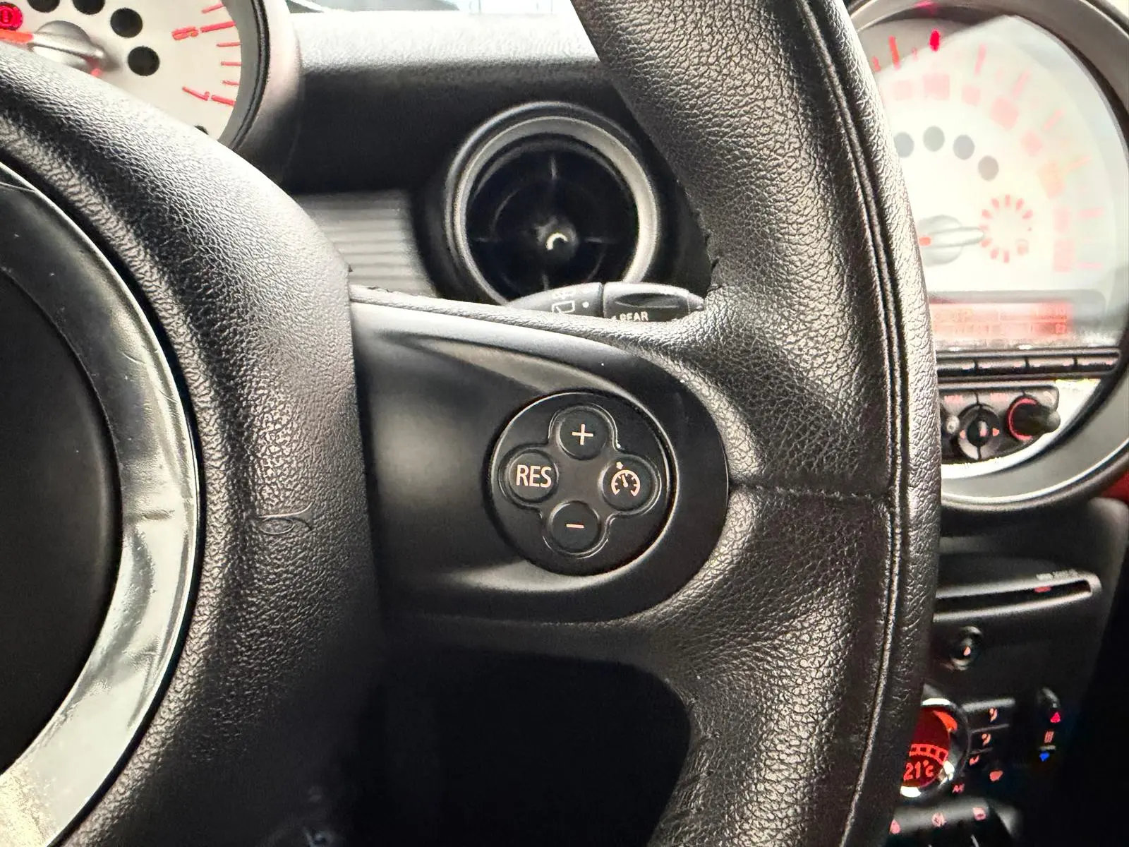 MINI 3 Portas Cooper D 15