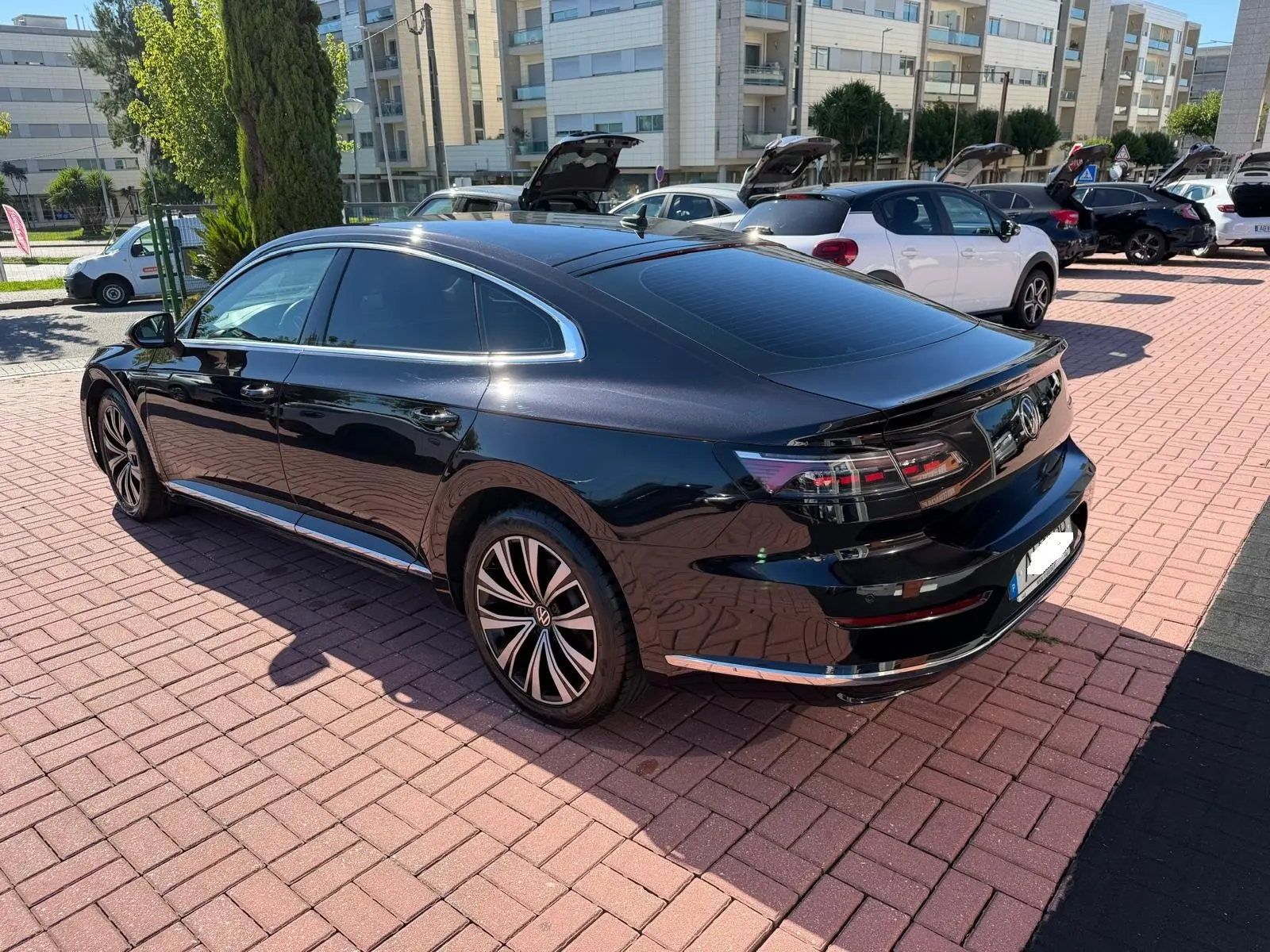 Volkswagen Arteon 2.0 TDI Elegance DSG 11