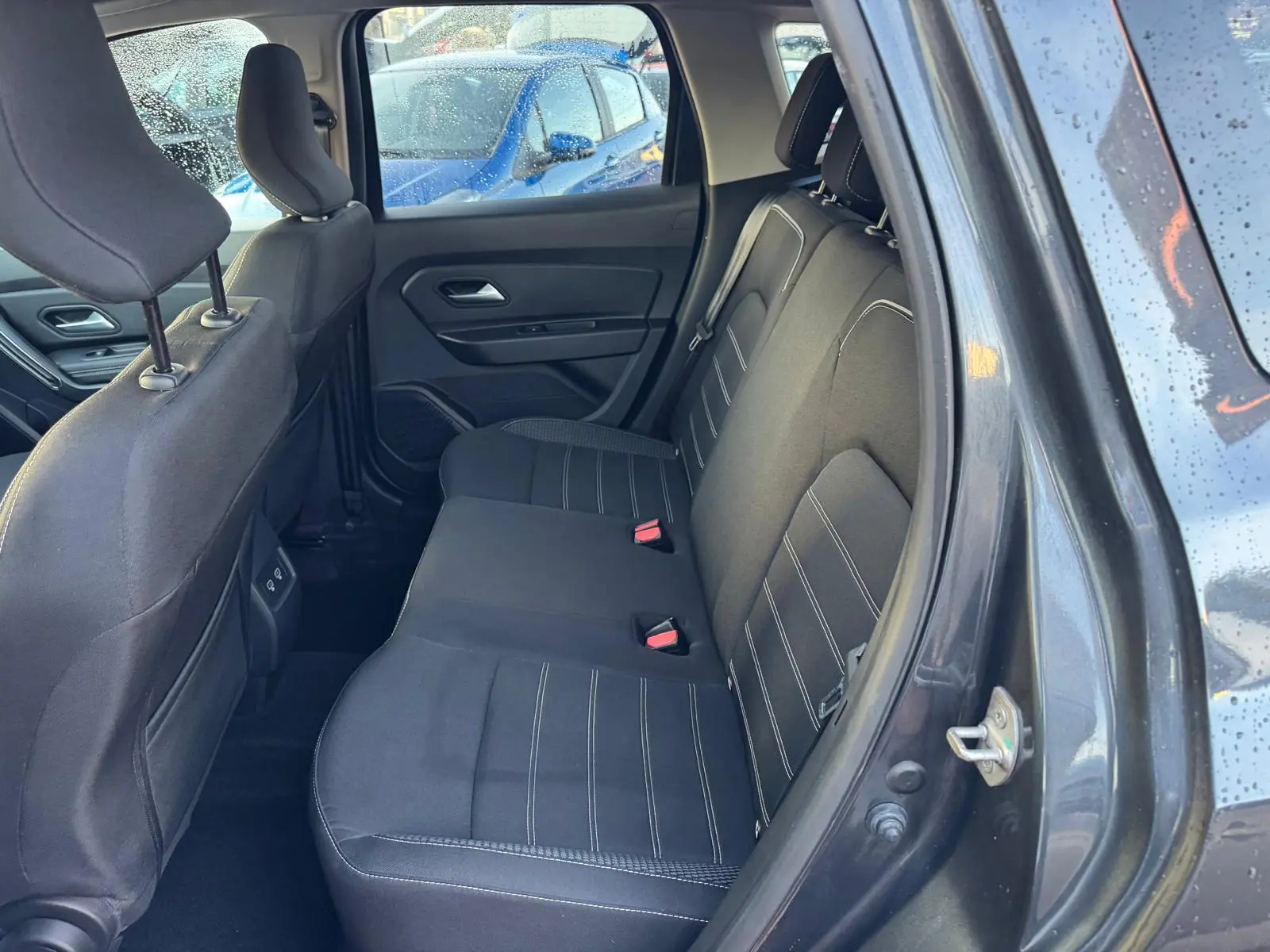 Dacia Duster 1.0 TCe ECO-G Extreme Bi-Fuel 10