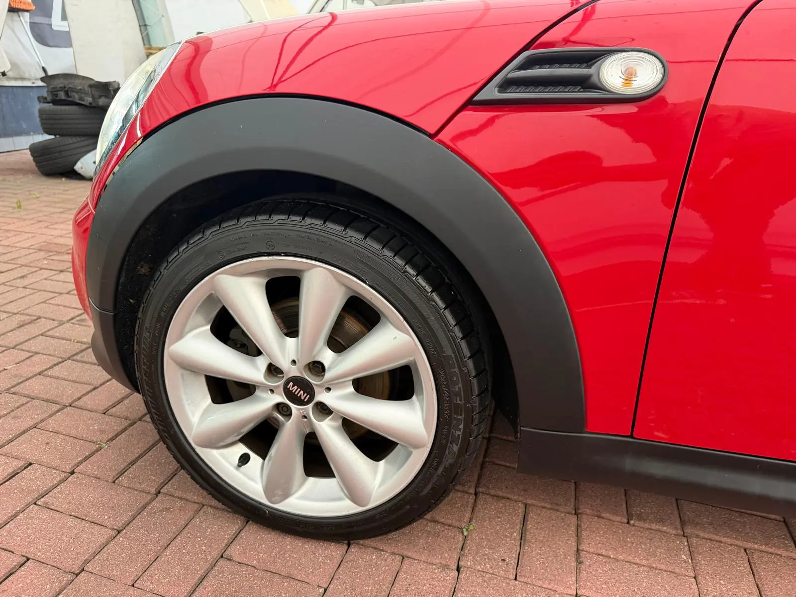 MINI 3 Portas Cooper D 27