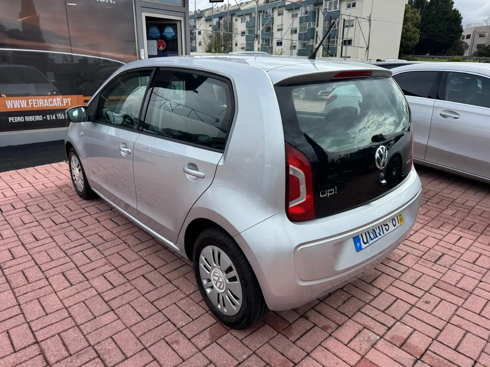 Volkswagen Up! 1.0 BlueMotion Move 26