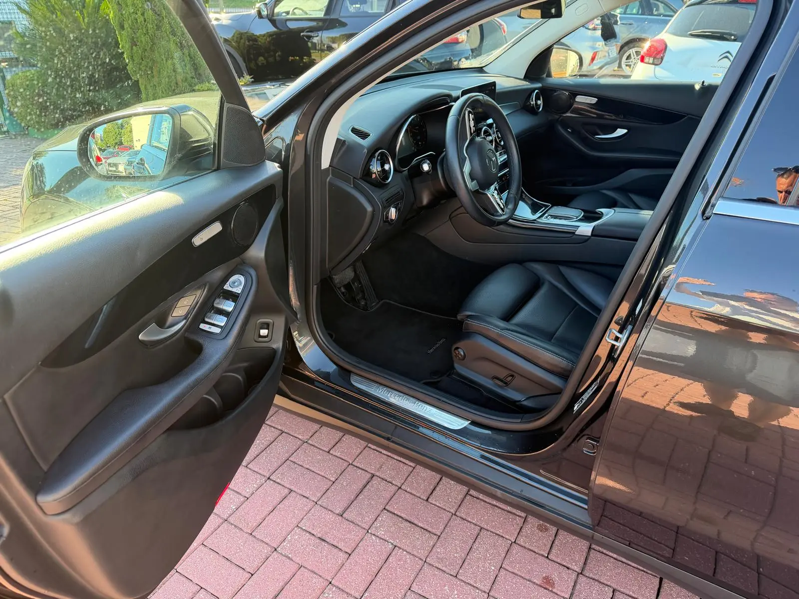 Mercedes-Benz GLC 300 de Coupe 4Matic 9G-TRONIC Exclusive 7