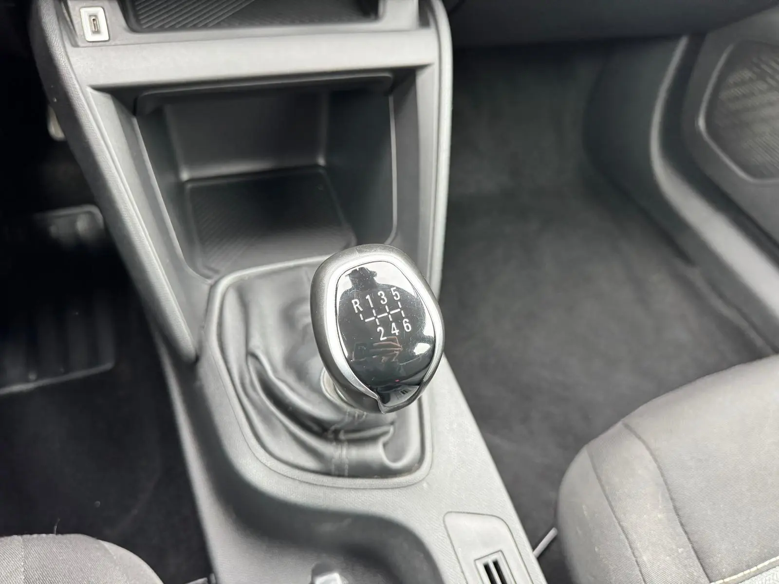 Citroën C4 1.5 BlueHDi Shine 33