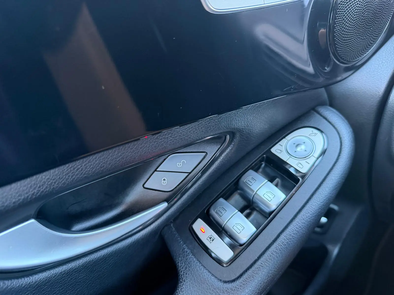 Mercedes-Benz GLC 300 de Coupe 4Matic 9G-TRONIC Exclusive 43