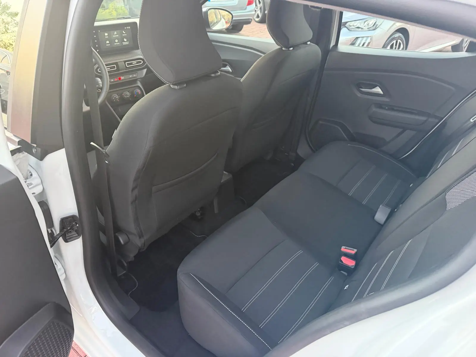 Dacia Sandero 1.0 TCe Comfort 11
